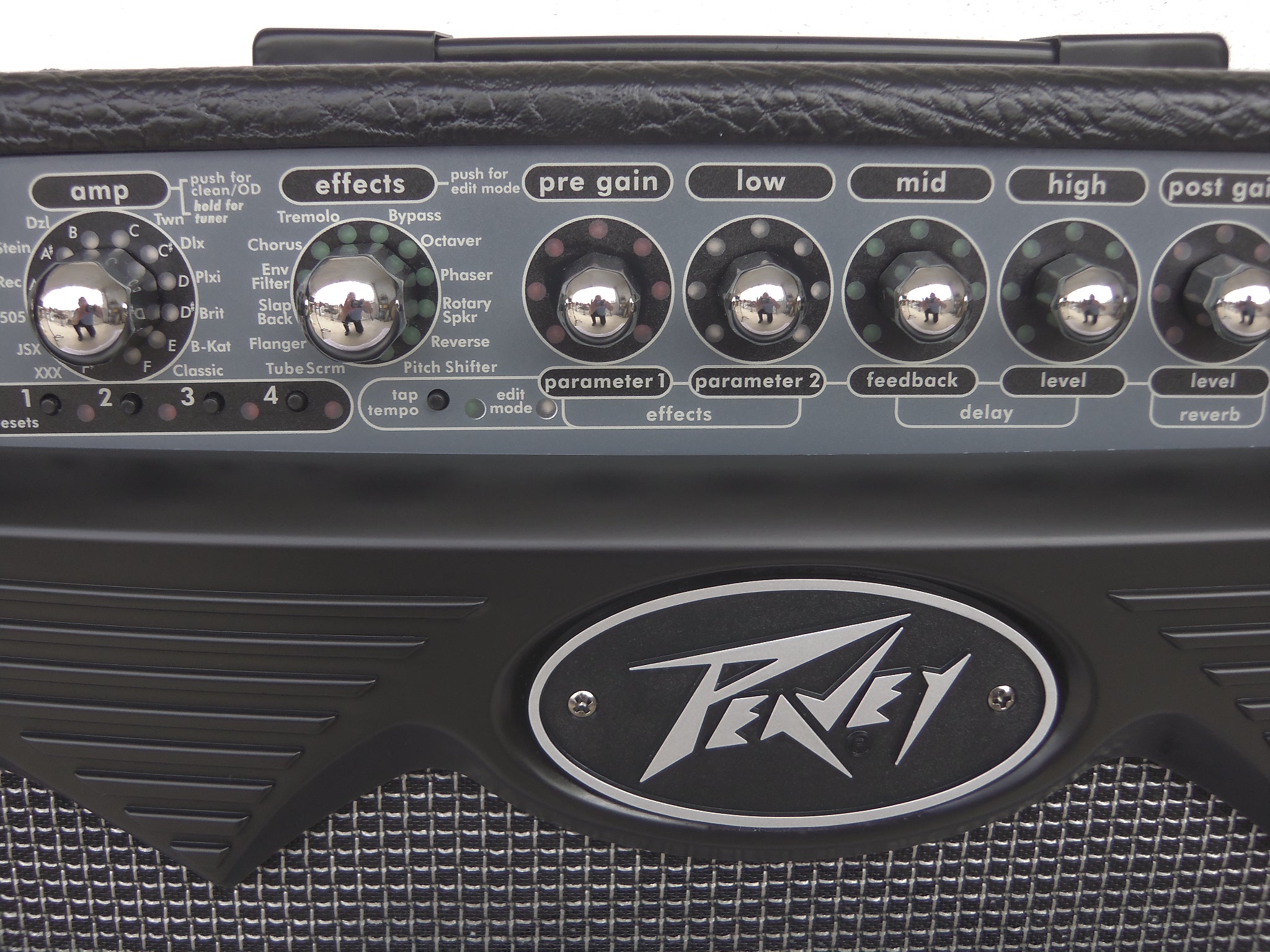 Photo Peavey Vypyr 15 : Peavey Vypyr 15 W (#839262) - Audiofanzine