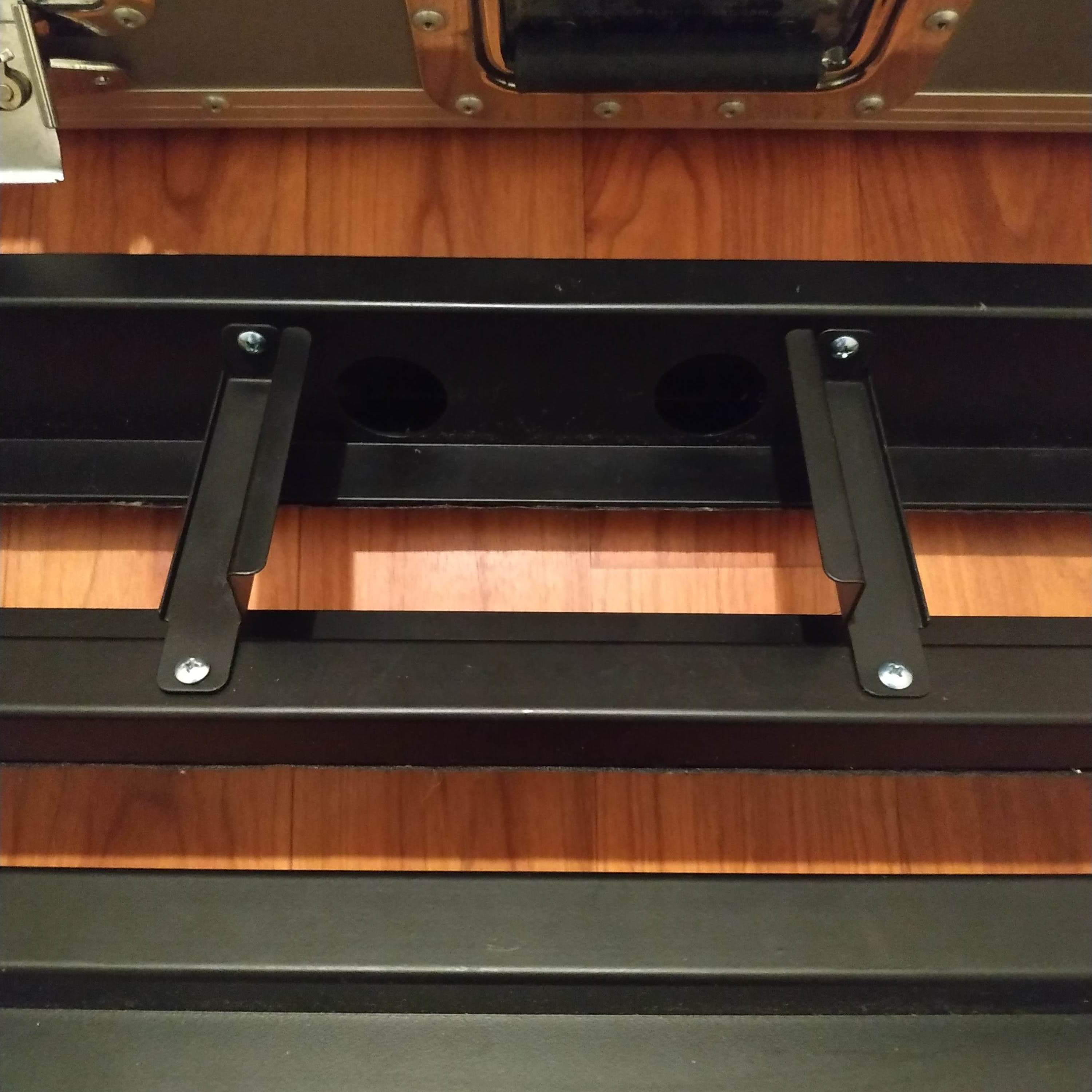 Pedaltrain 2 w/ Hard Case Pedaltrain Audiofanzine