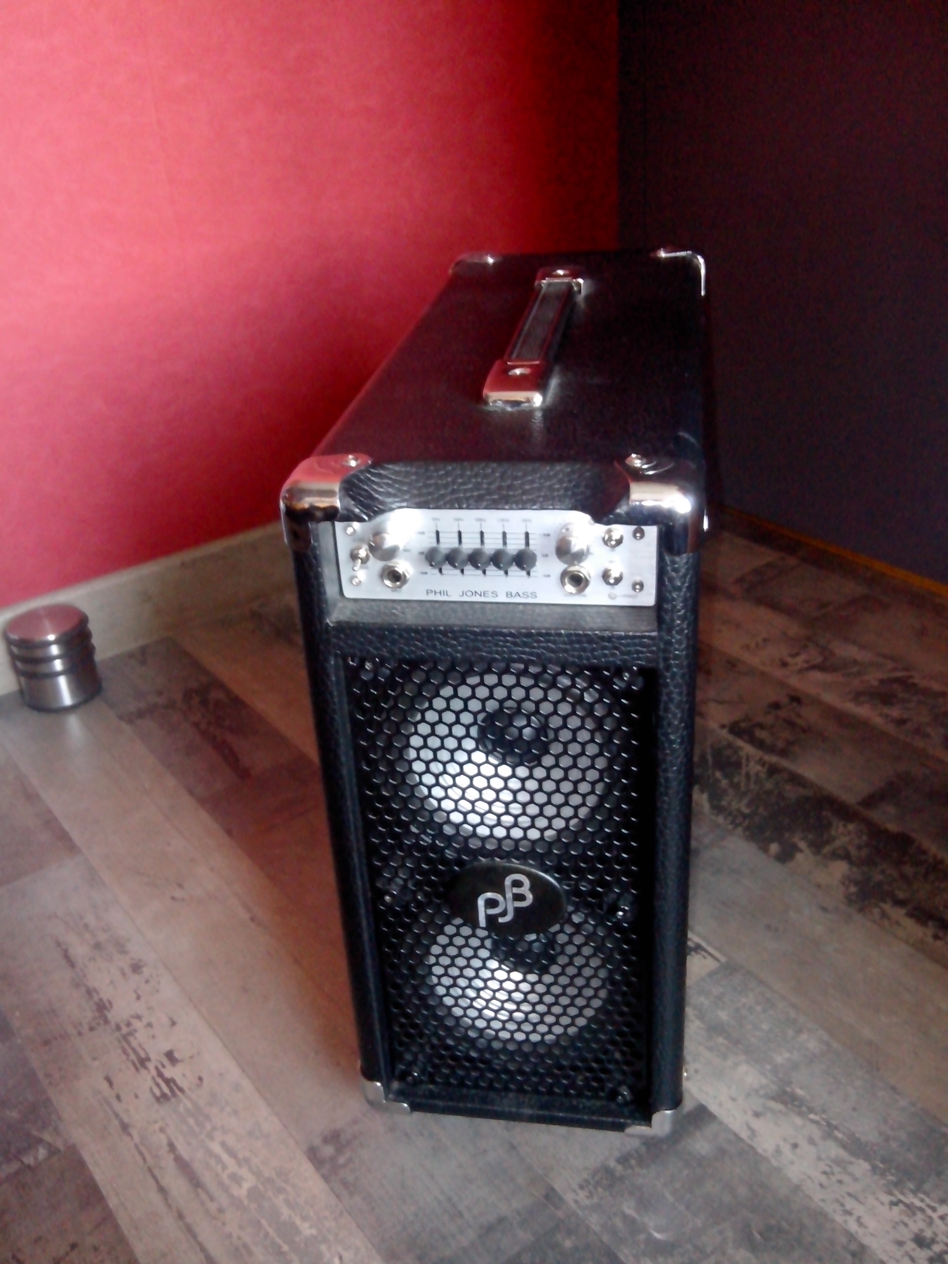 Photo Phil Jones Bass Briefcase Phil Jones Pure Sound Briefcase