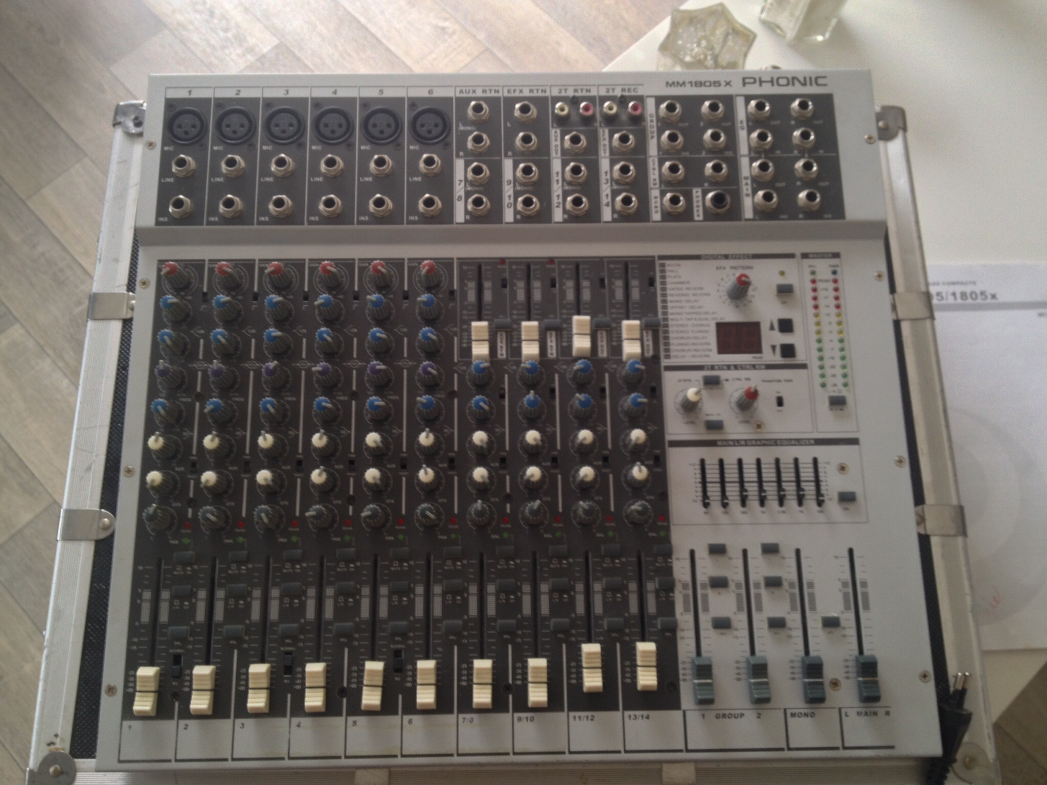 MM1805X - Phonic MM1805X - Audiofanzine