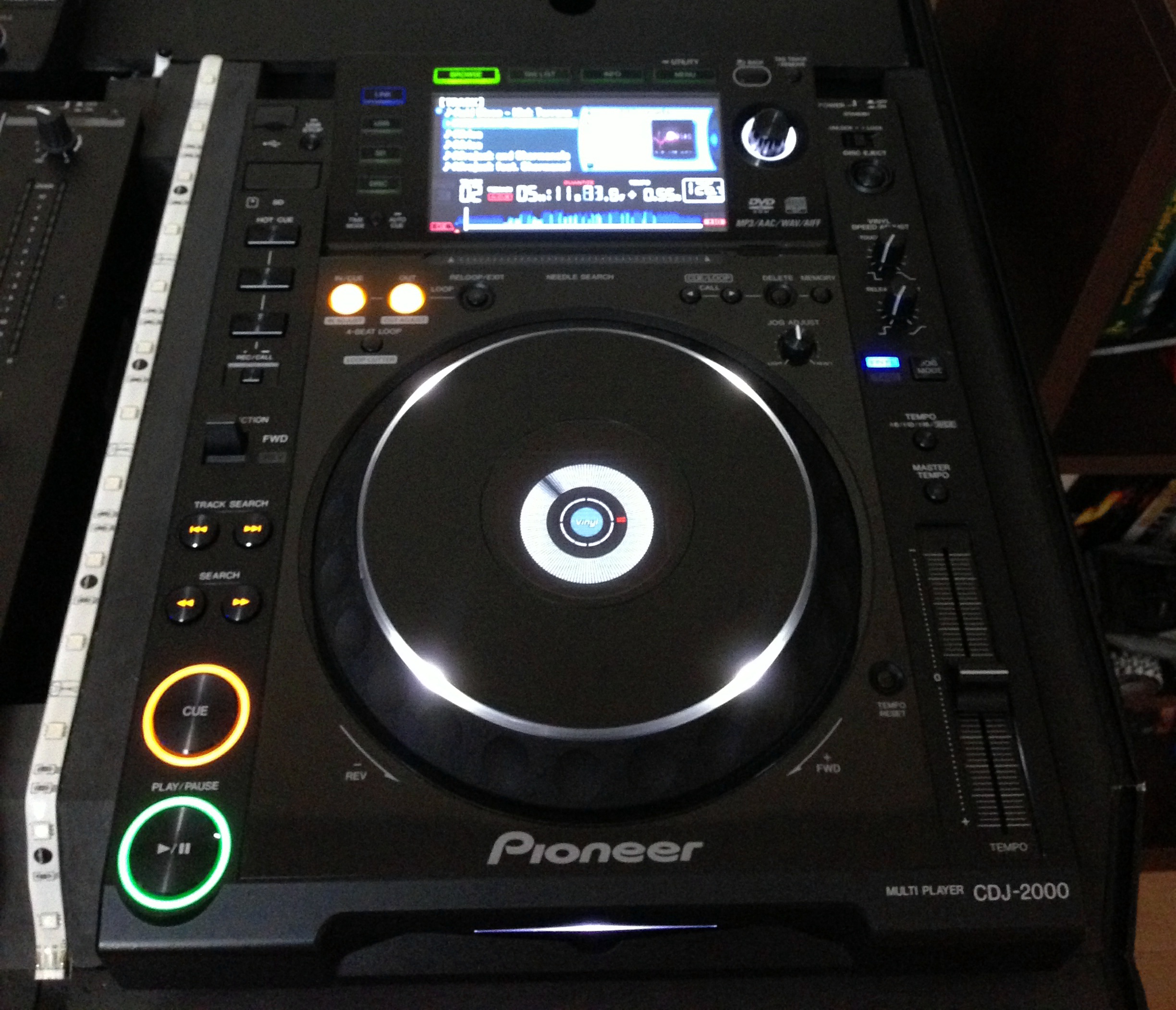 Pioneer cdj 2000 фото