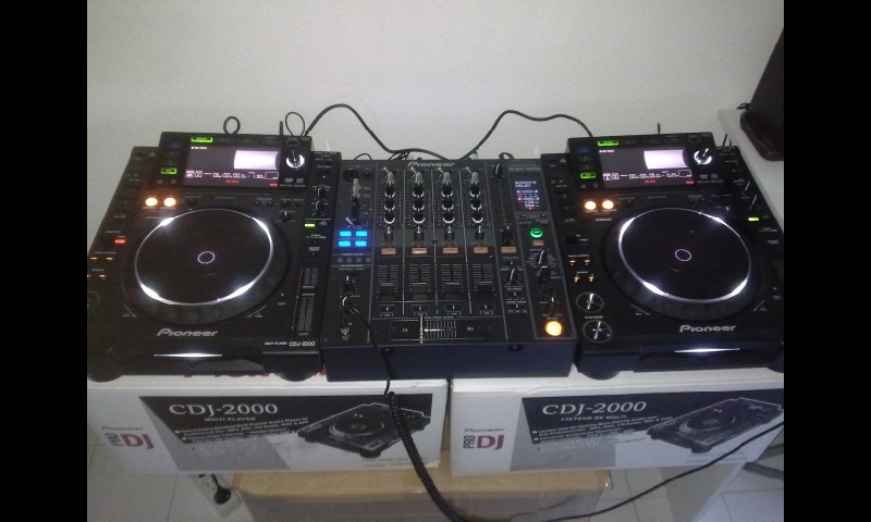 Pioneer CDJ-2000 image (#490742) - Audiofanzine