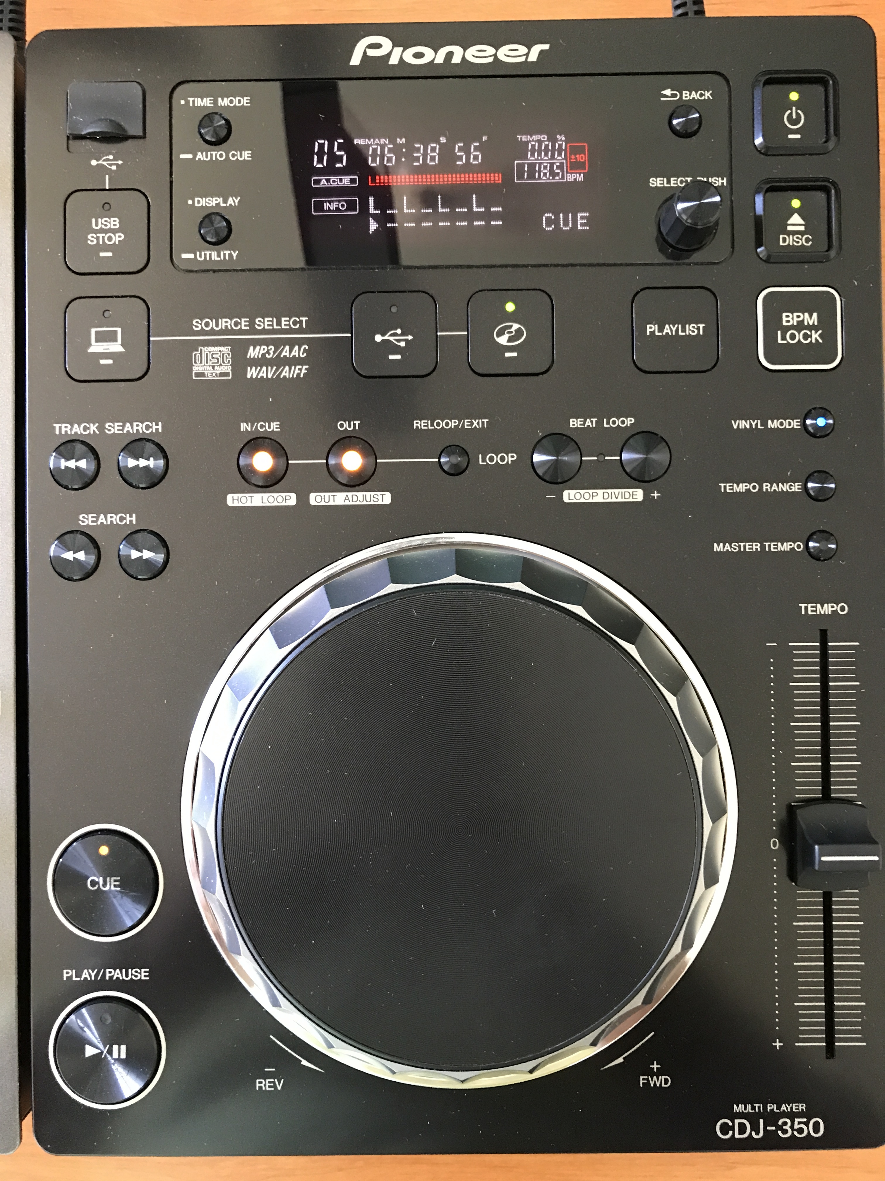 Cdj 350 какие флешки читает