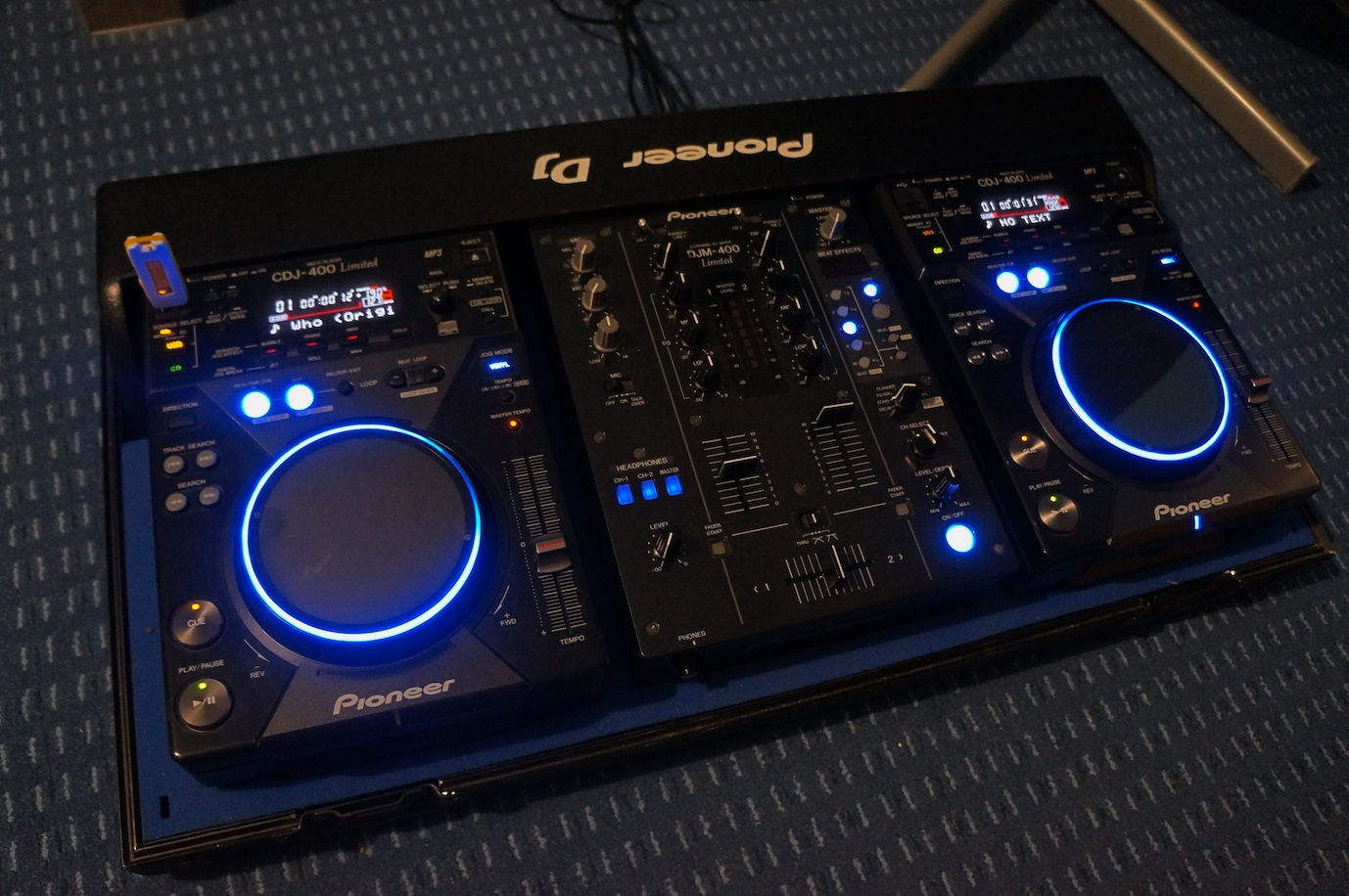 割引卸売り Pioneer CDJ-400 2台とVestax DJミキサーのセット - DJ機器