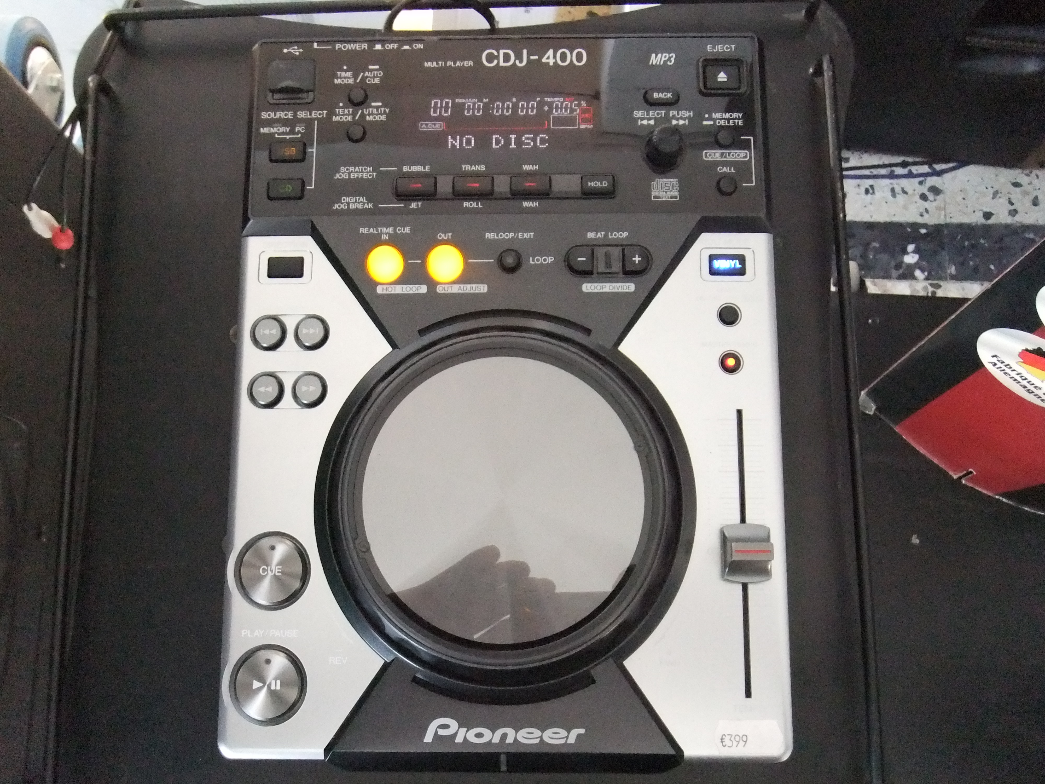 Pioneer cdj 400 не видит флешку