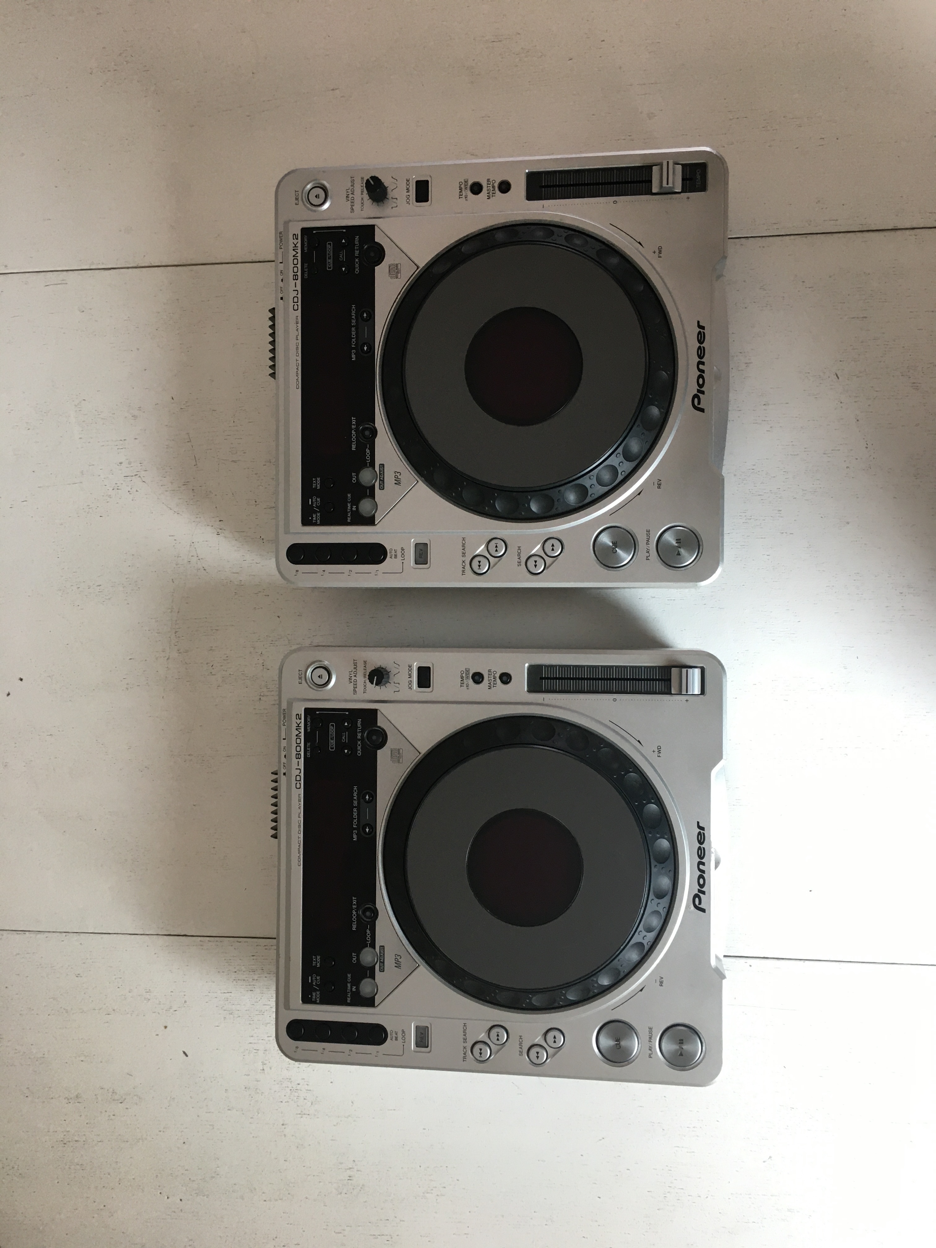 CDJ-800 MK2 - Pioneer CDJ-800 MK2 - Audiofanzine