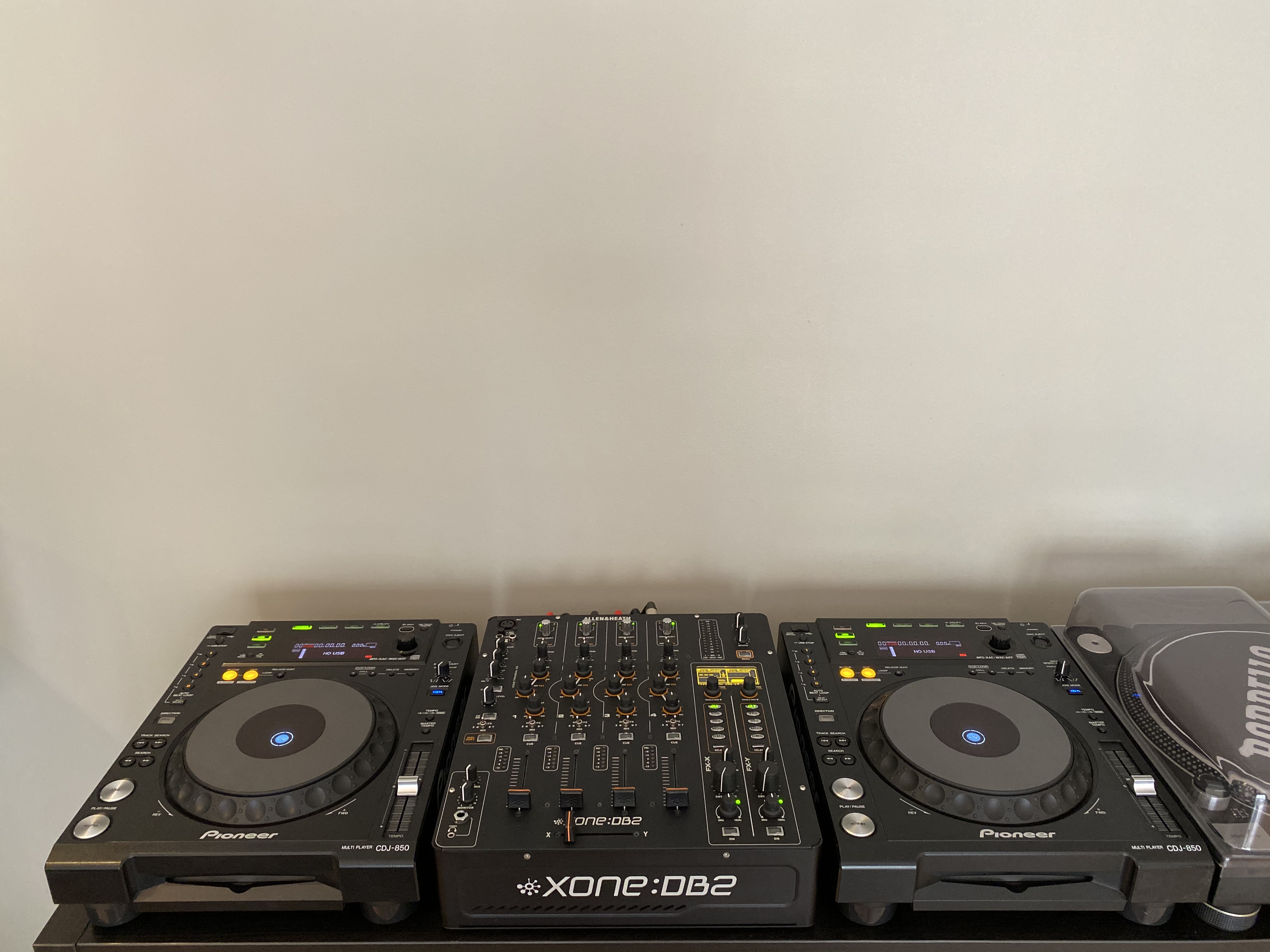 cdj 850