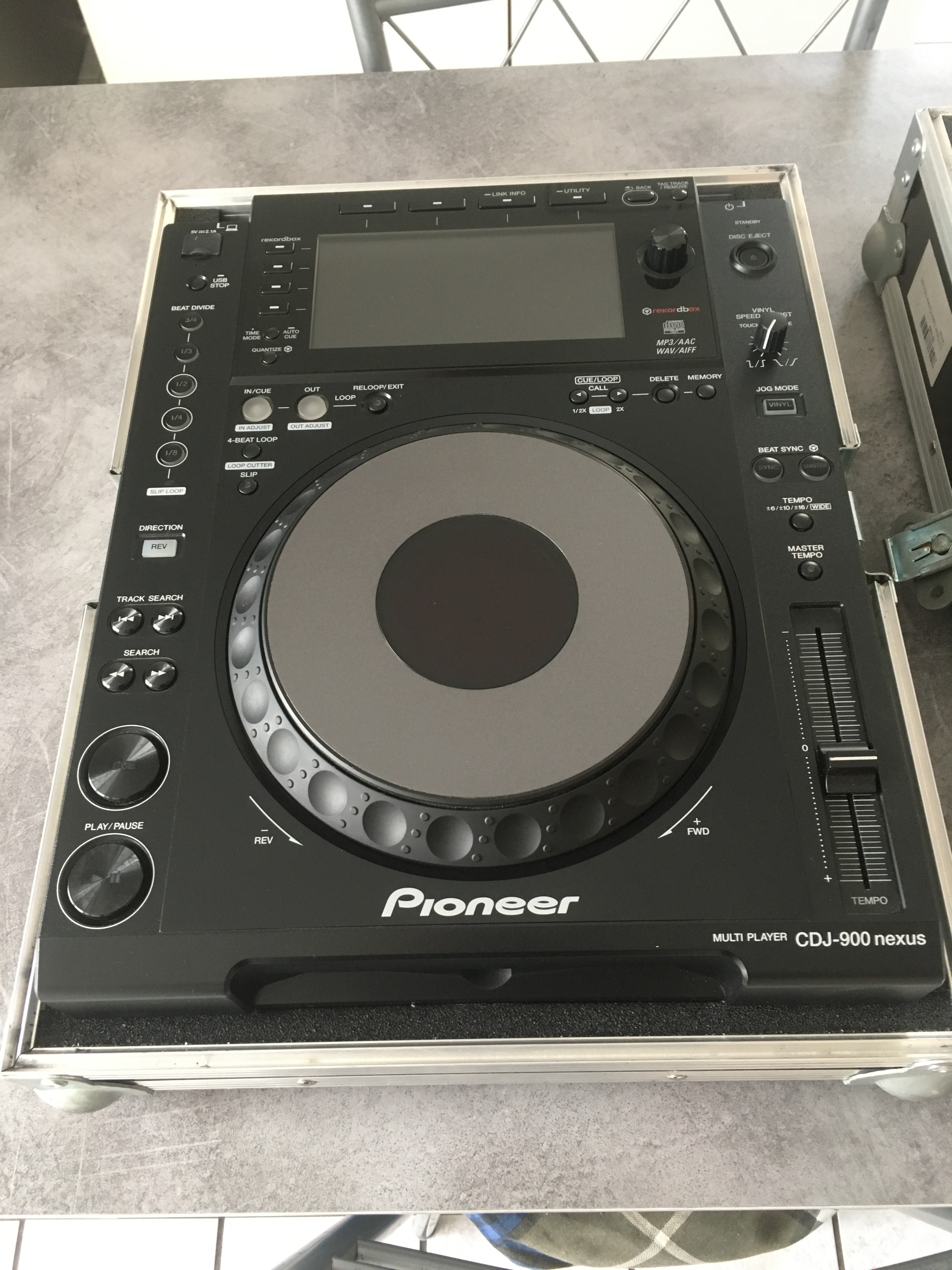 cdj 900