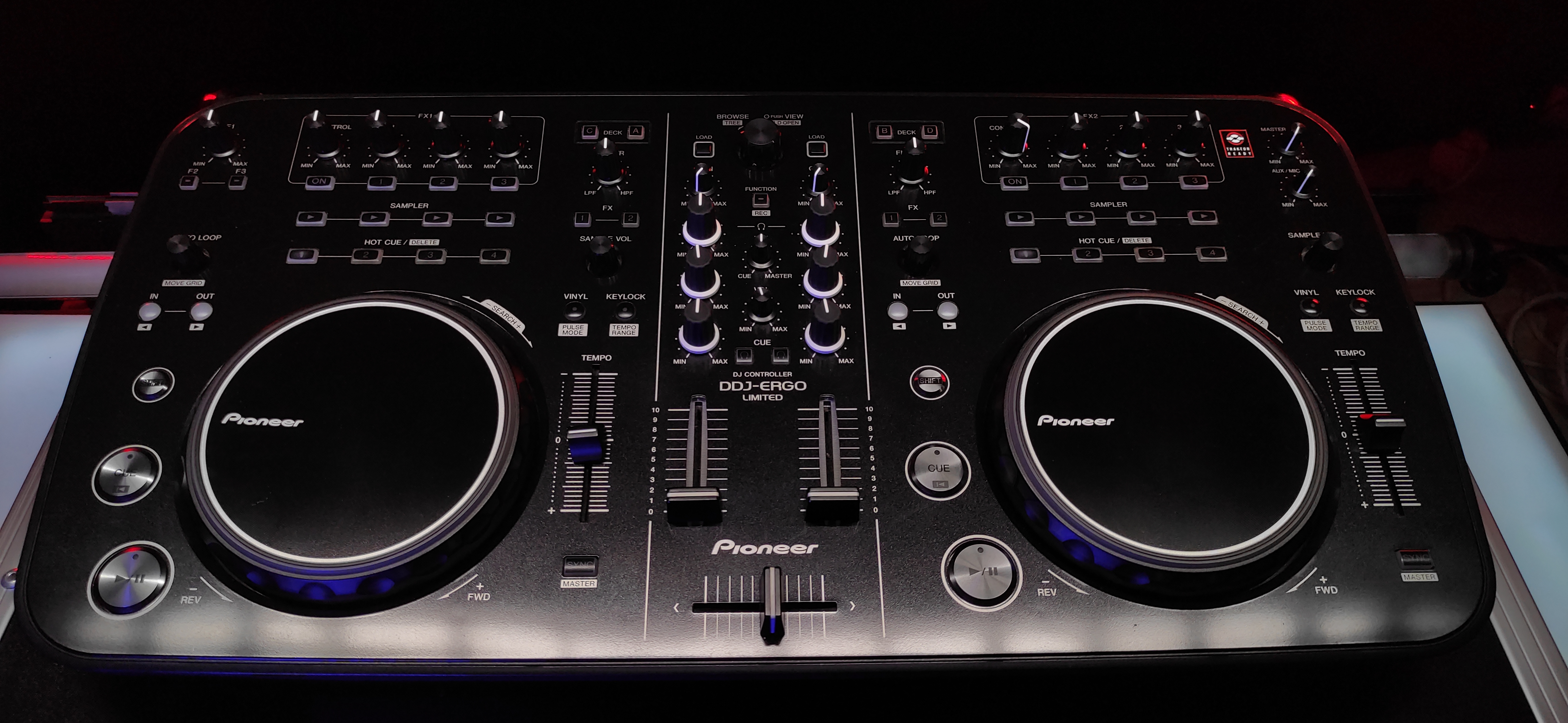 パイオニア DJコントローラー Pioneer DDJ-ERGO Limited-