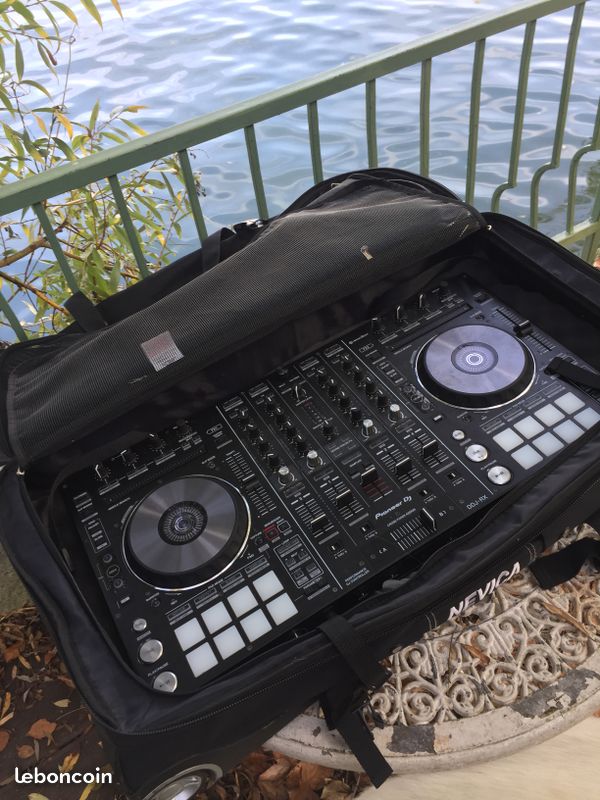 DDJ-RX - Pioneer DDJ-RX - Audiofanzine