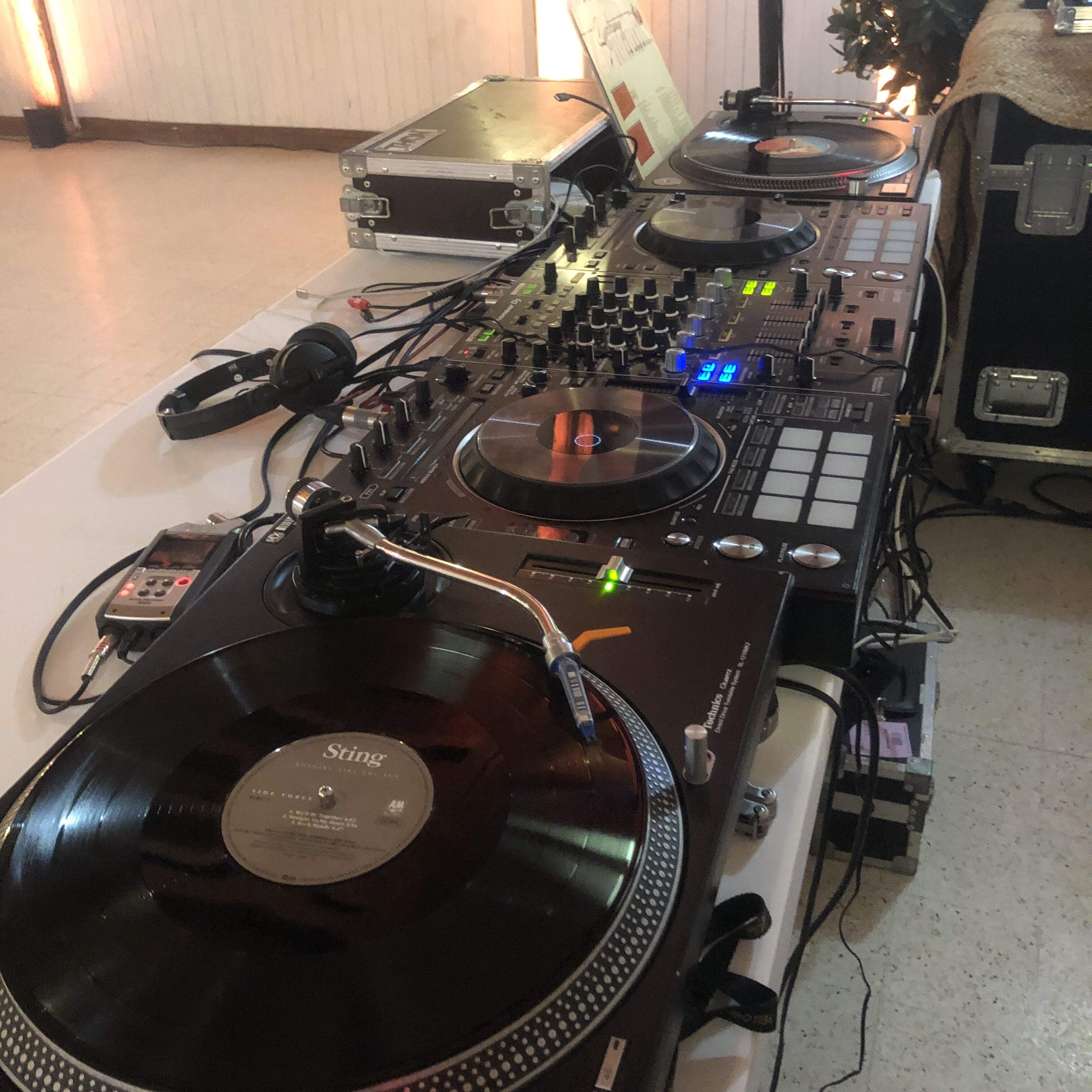 DDJ-RZ - Pioneer DDJ-RZ - Audiofanzine