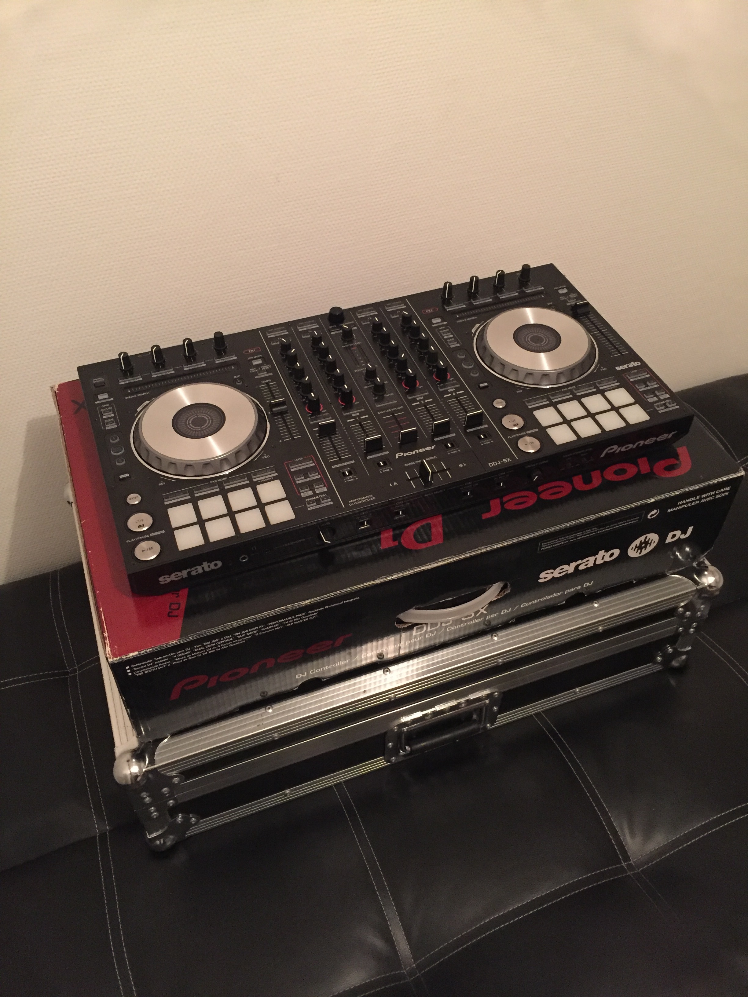 Photo Pioneer DDJSX Pioneer DDJSX (76129) (1663012) Audiofanzine