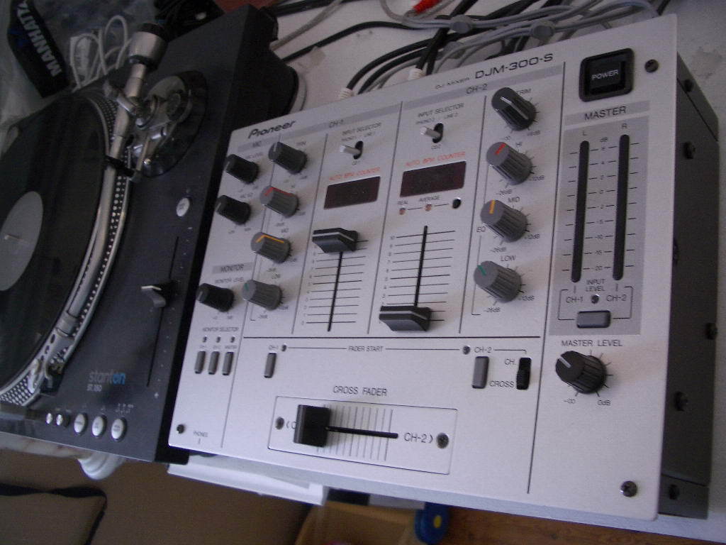 pioneer djm 300