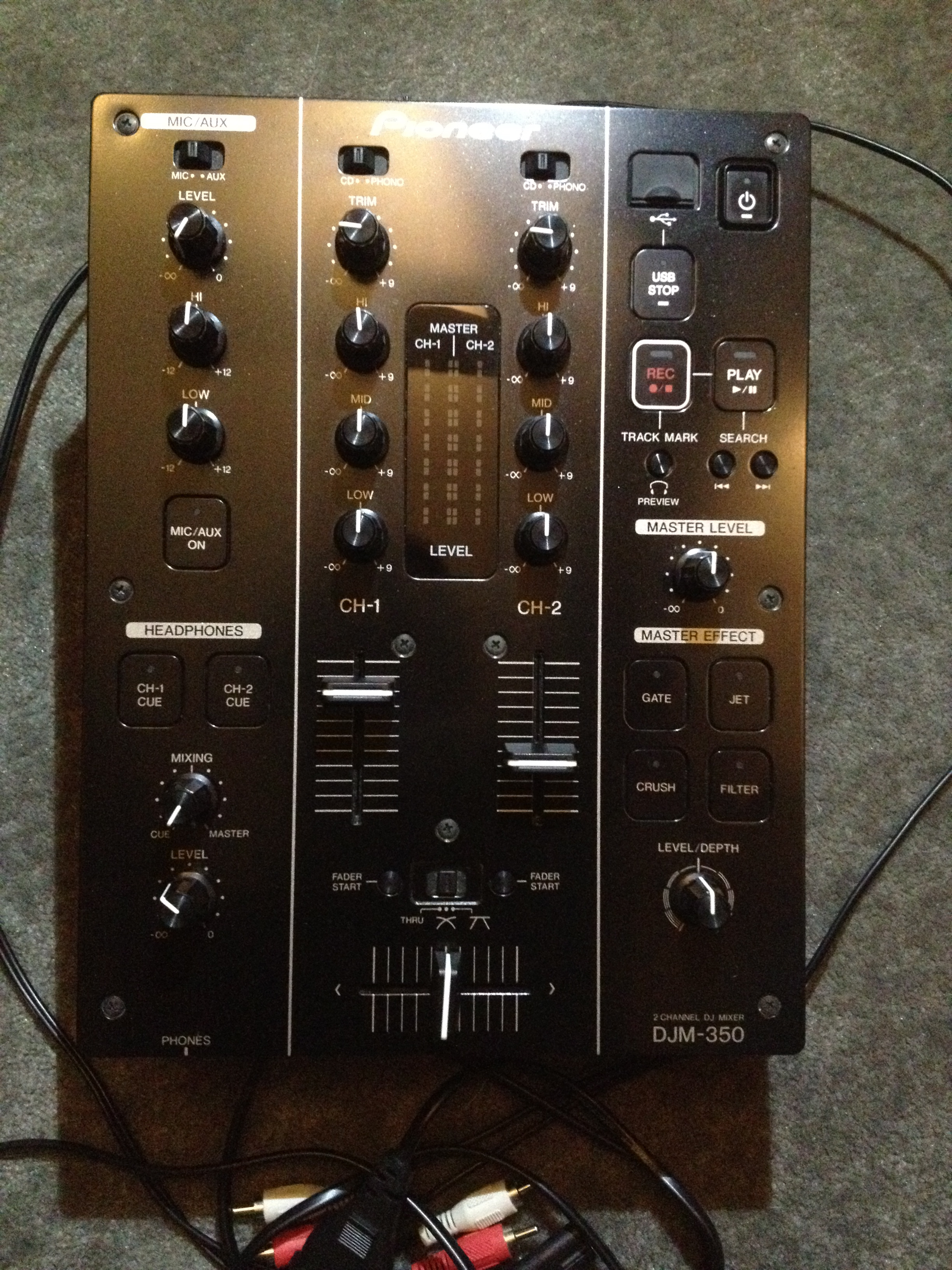 Pioneer DJM350 image (514297) Audiofanzine