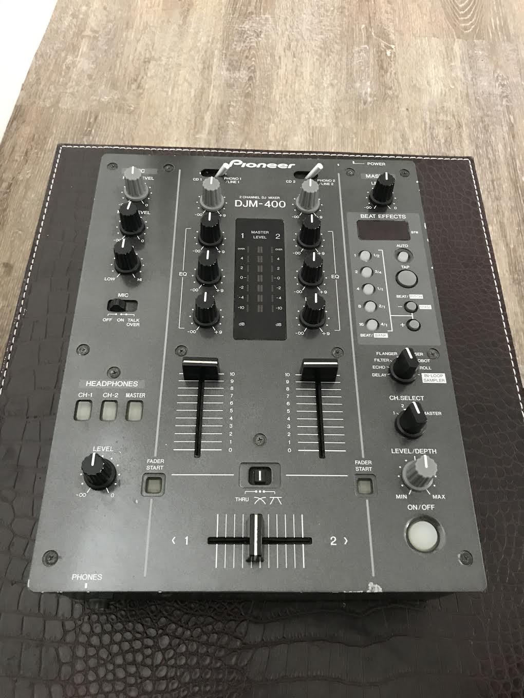 djm 400