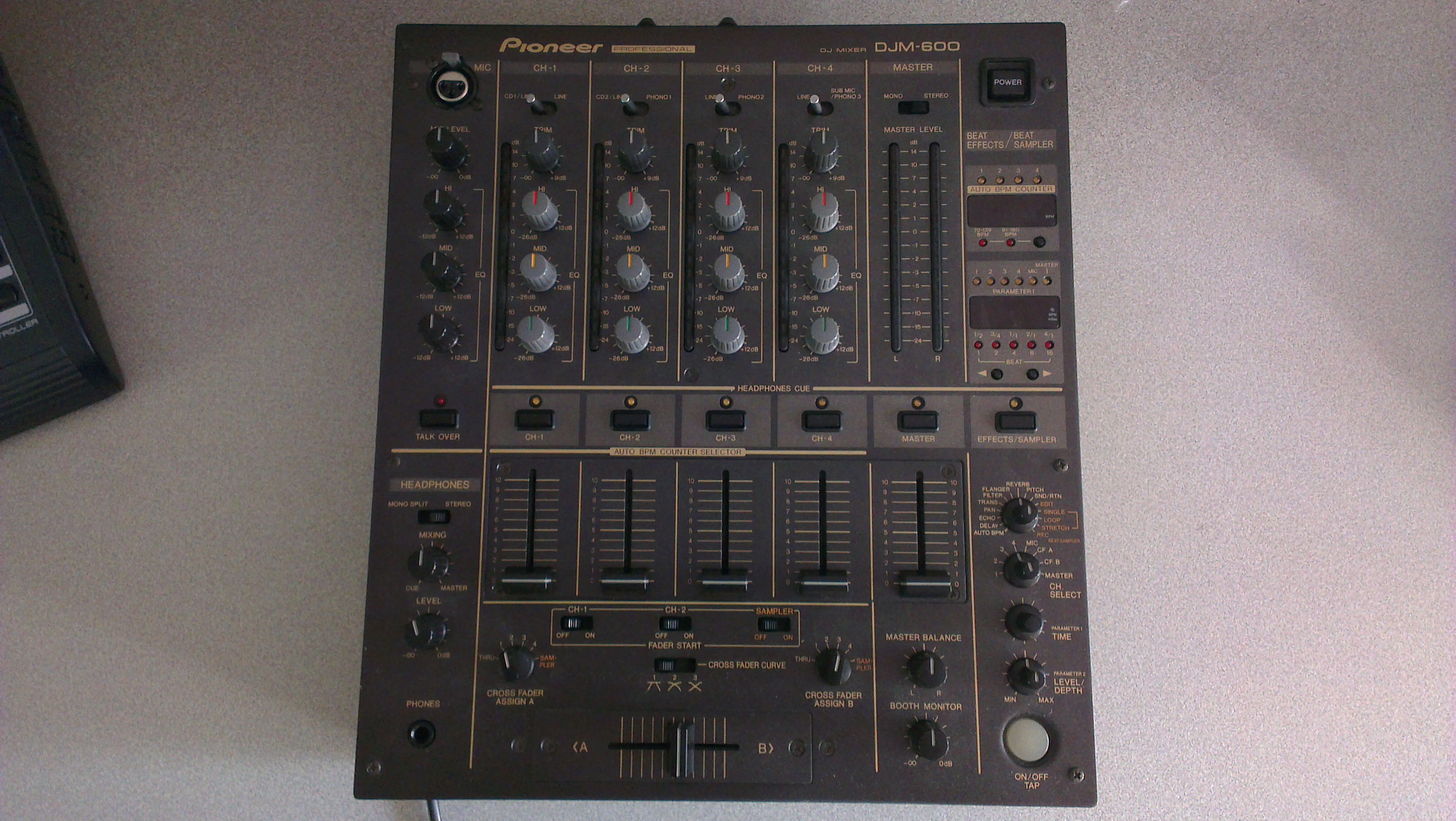 Pioneer DJM-600 image (#629826) - Audiofanzine