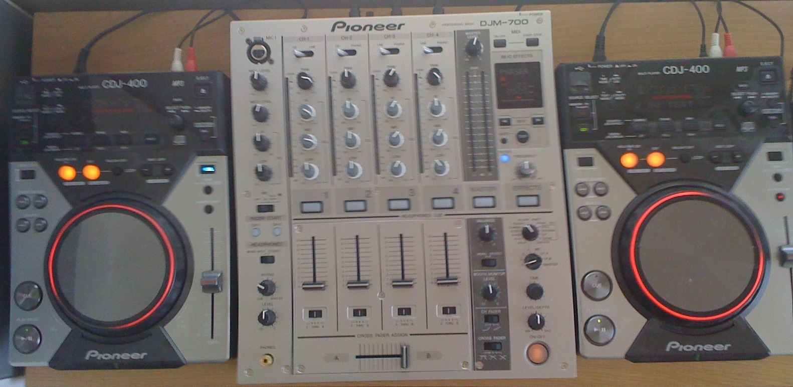 pioneer djm 700