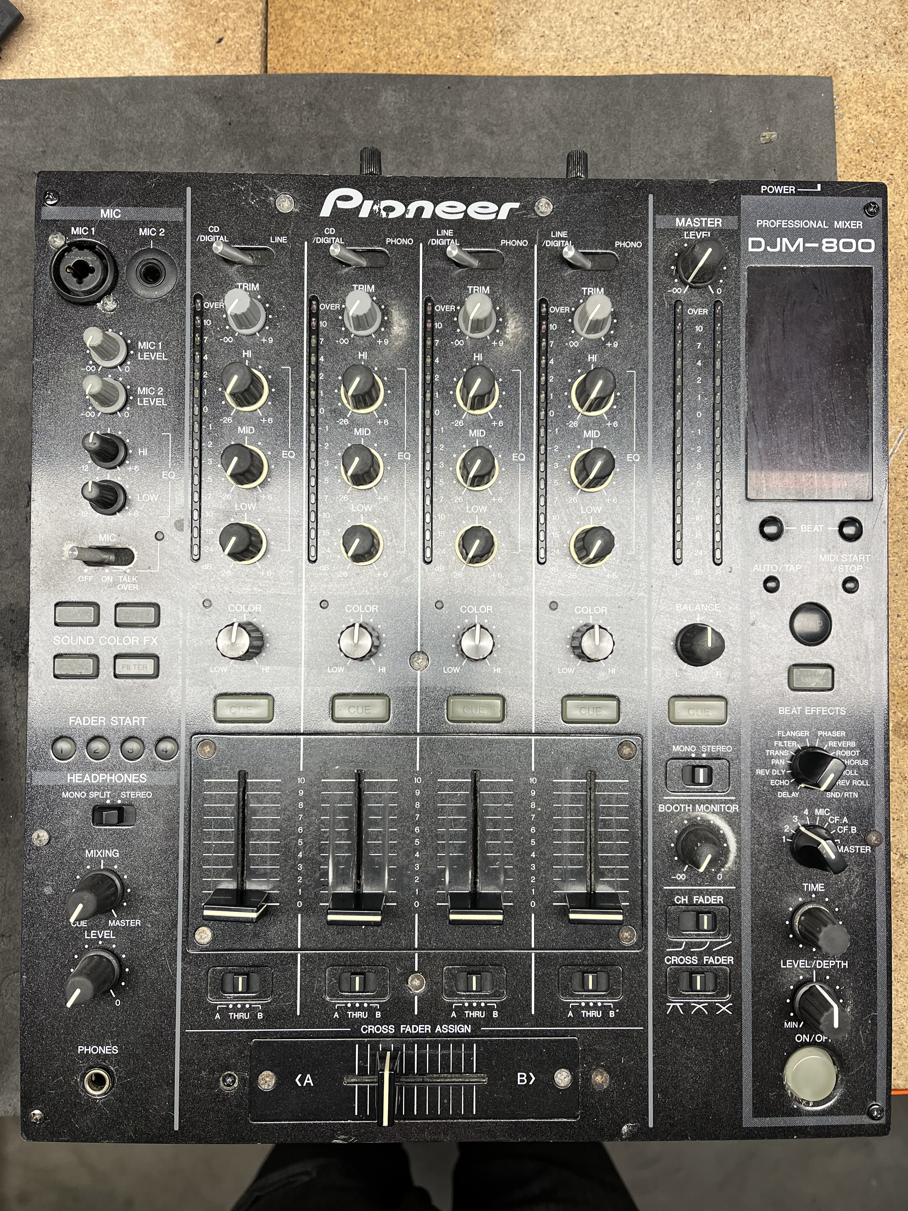 名機　Pioneer DJM-800 (2006年製) 取扱説明書付