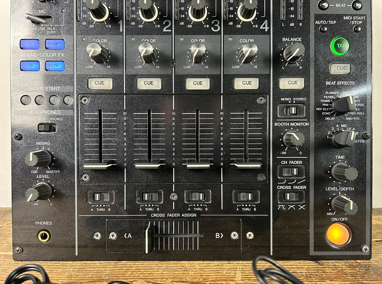 DJM-800 - Pioneer DJM-800 - Audiofanzine DJM-800 - Pioneer DJM-800 - Audiofanzine