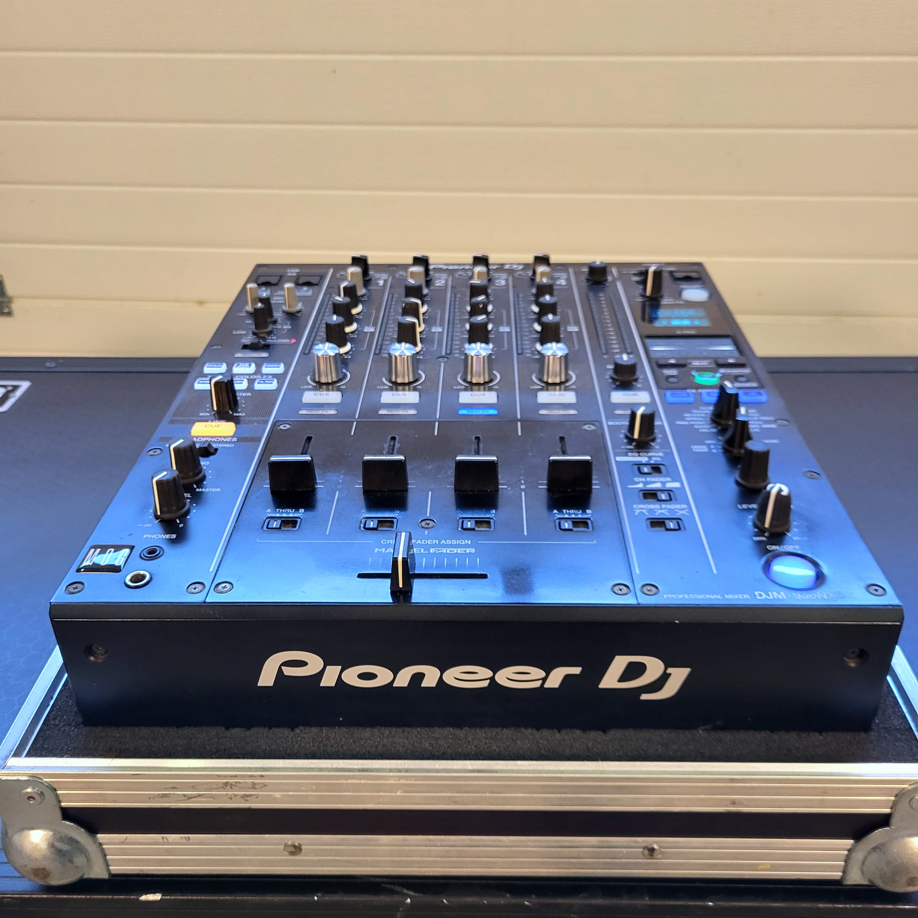 DJM-900NXS2 - Pioneer DJM-900NXS2 - Audiofanzine DJM-900NXS2 - Pioneer DJM-900NXS2 - Audiofanzine