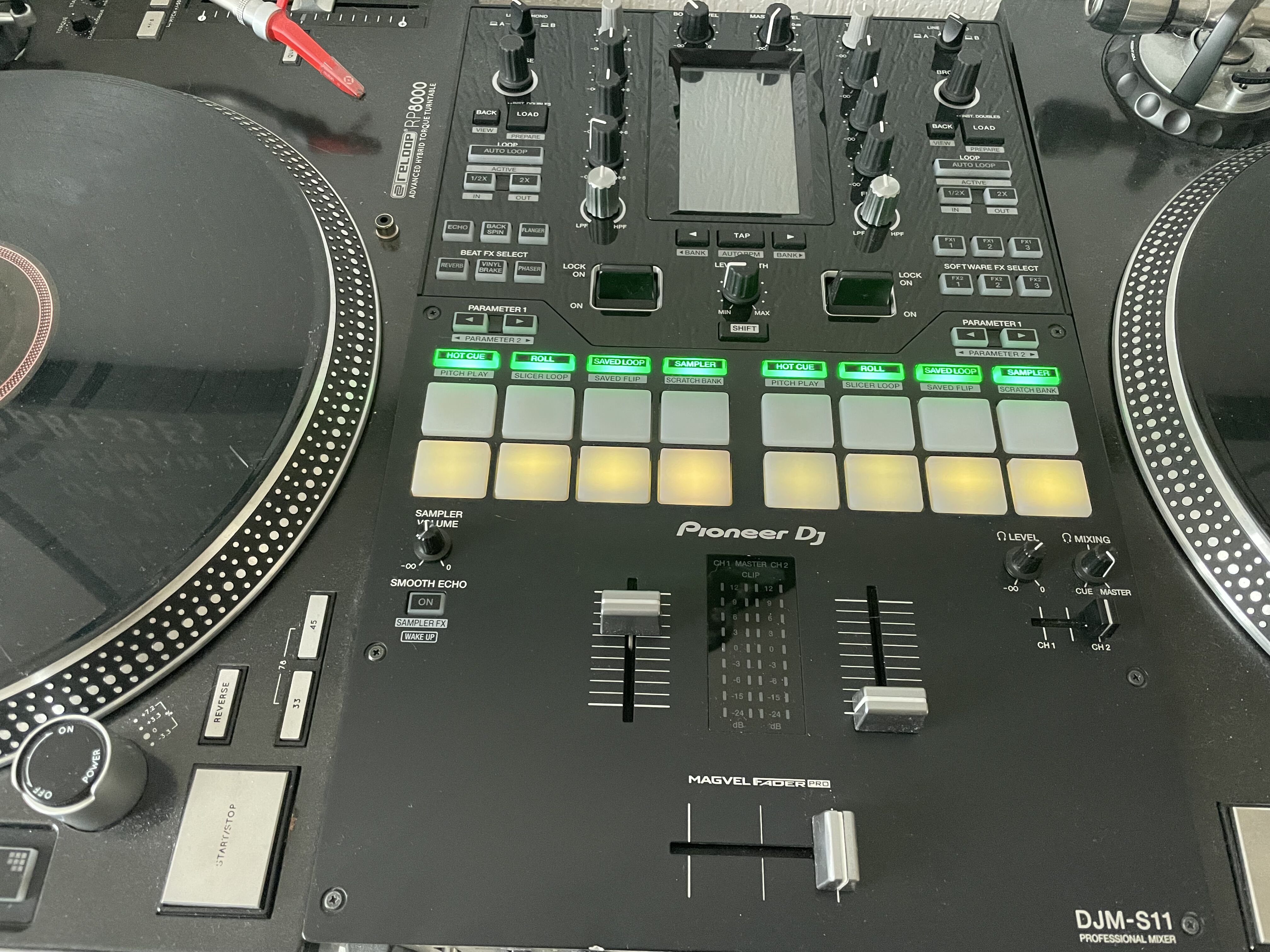 Djm S11 Pioneer Djm S11 Audiofanzine