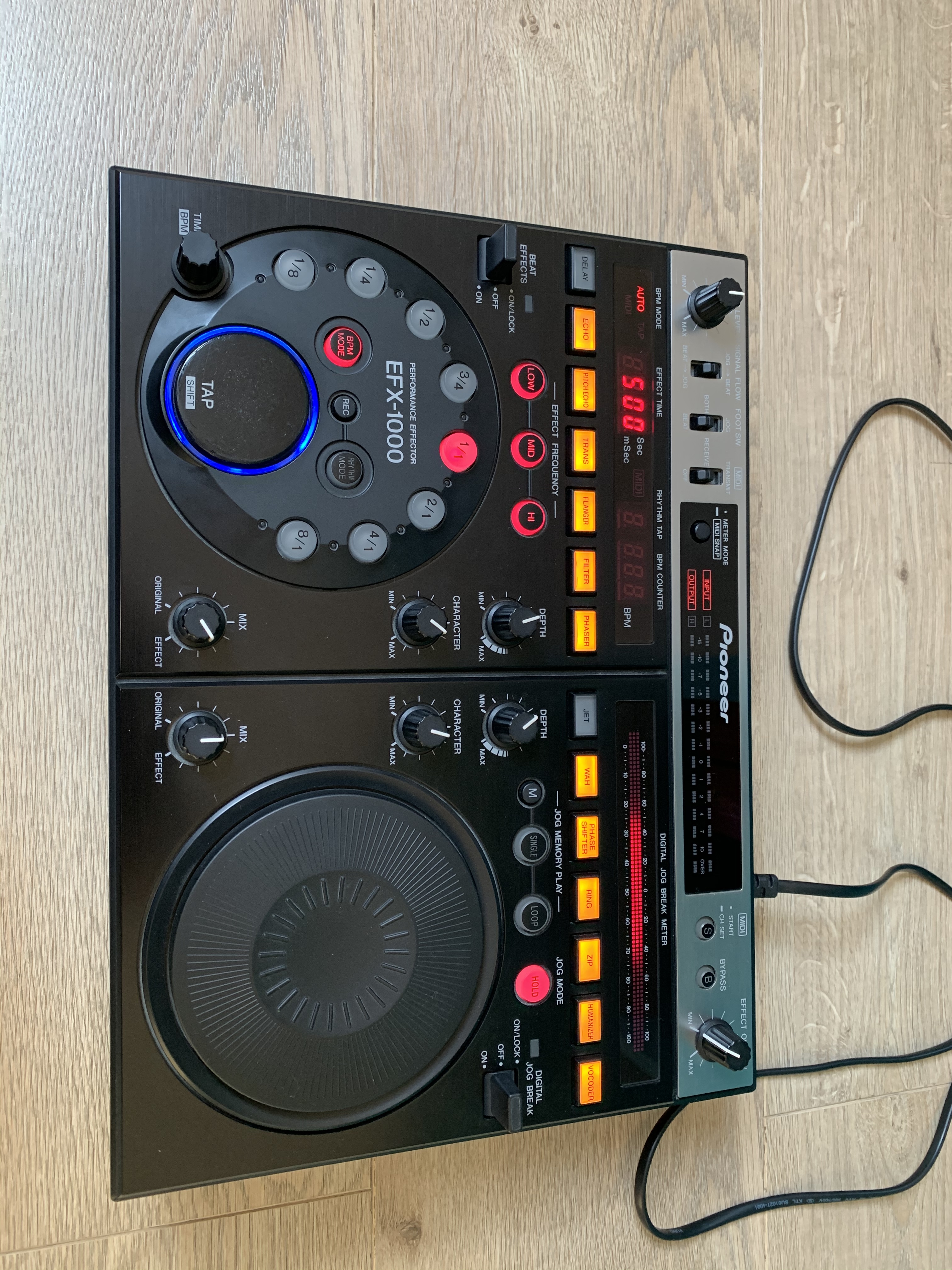 EFX1000 Pioneer EFX1000 Audiofanzine