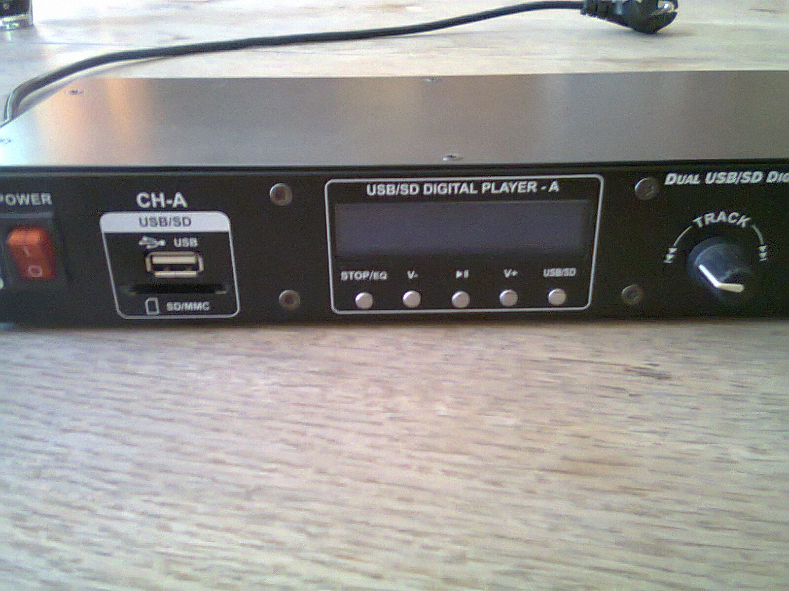 USB 700 Player Power Acoustics USB 700 Player Audiofanzine USB 700 Player Power Acoustics USB 700 Player Audiofanzine