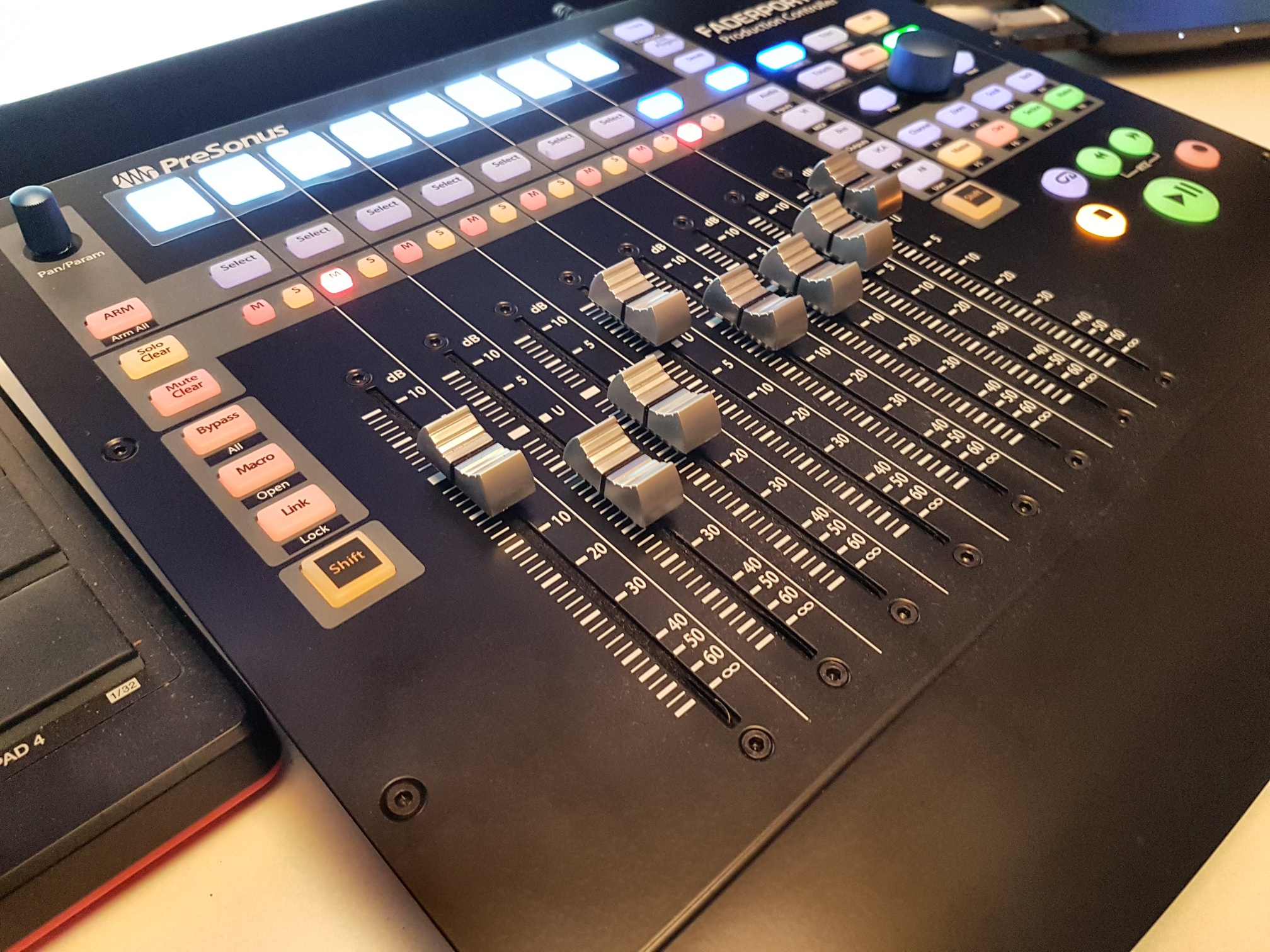 Faderport 8 Pro Tools : How To Set Up The PreSonus Faderport 8 In Pro ...