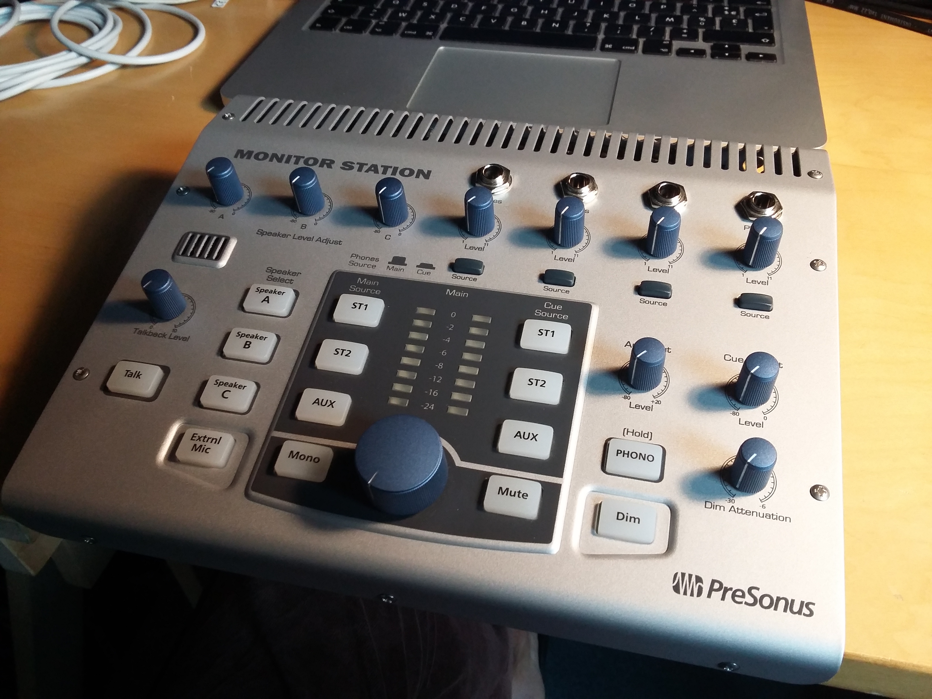 PreSonus Monitor Station image (#2058111) - Audiofanzine