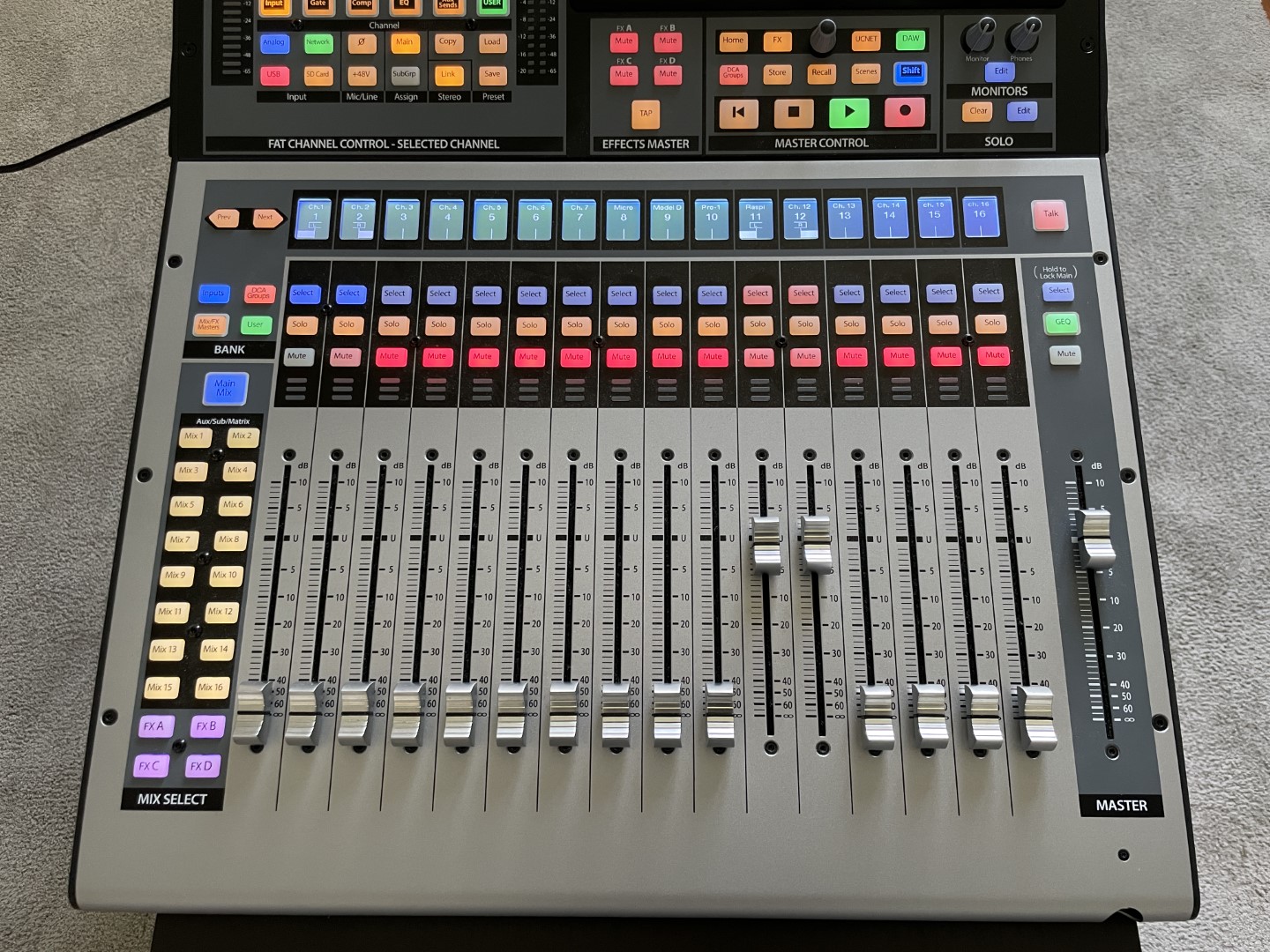 StudioLive 32SC PreSonus StudioLive 32SC Audiofanzine