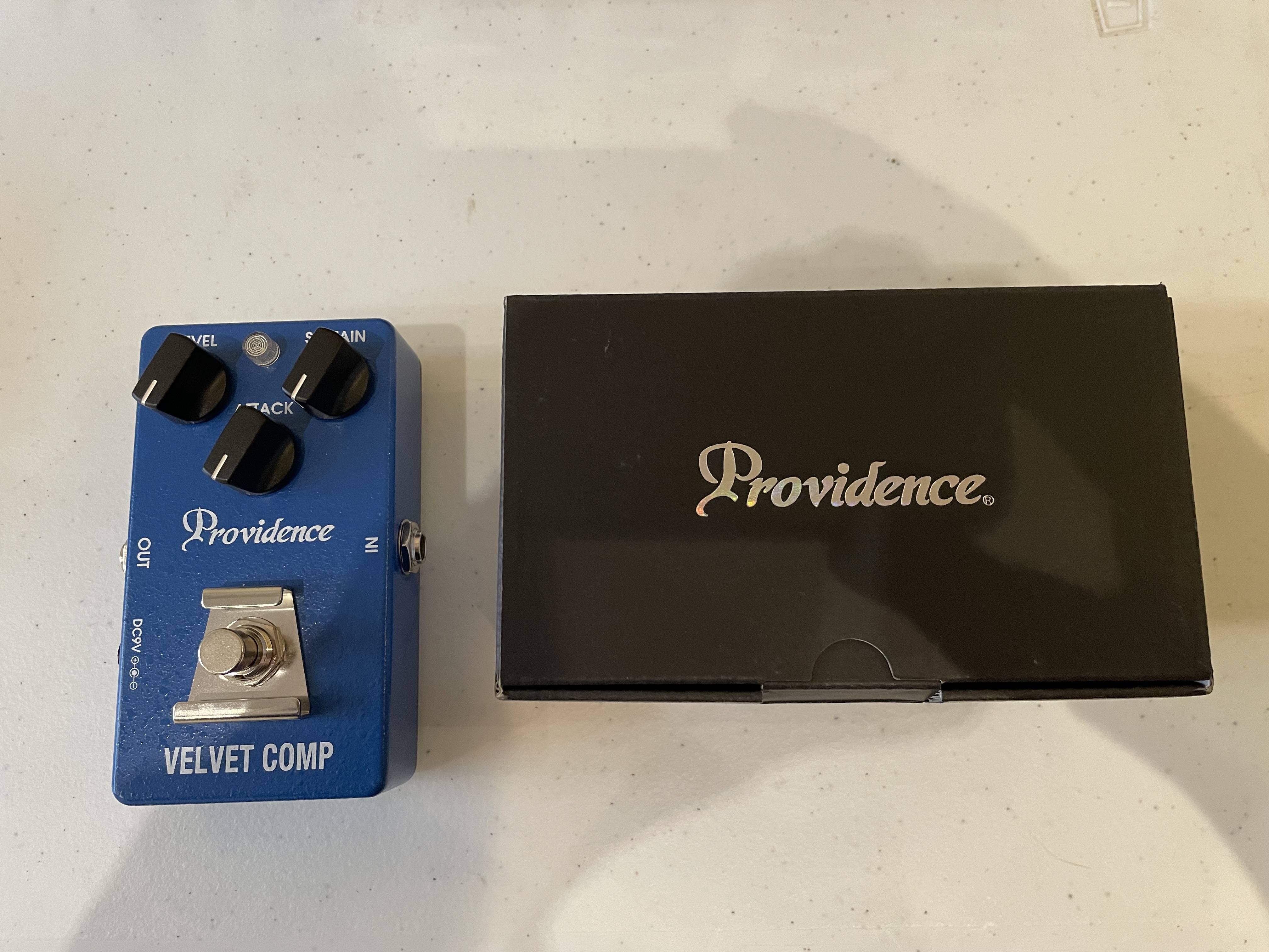 見つけた人ラッキー！ Providence VELVET COMP VLC-1TK 250台限定