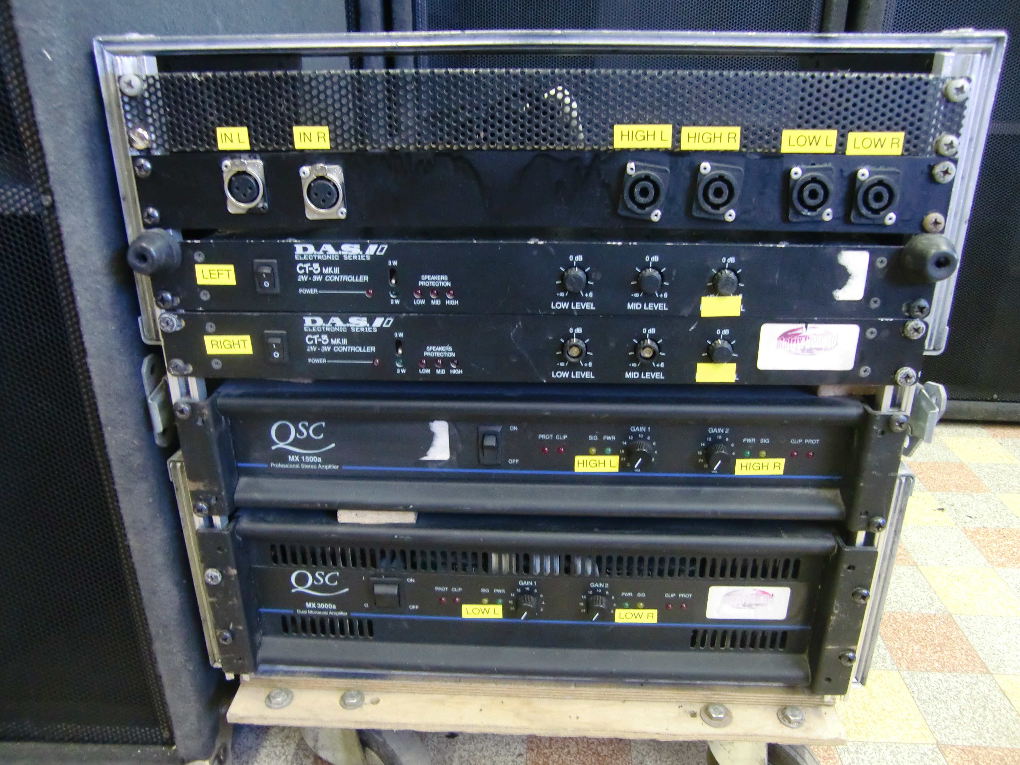 Photo QSC MX 3000a QSC MX3000A (355489) Audiofanzine