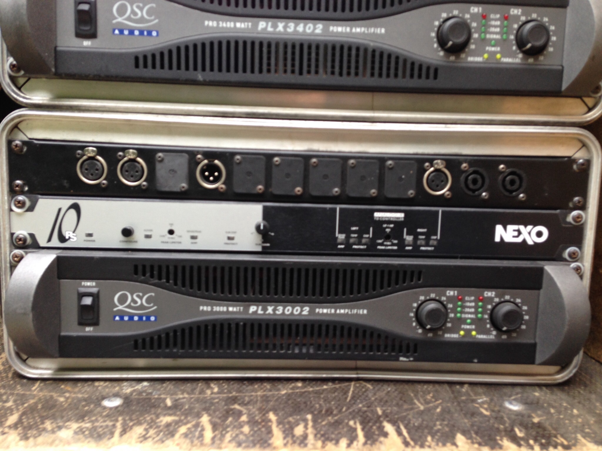 PLX3002 QSC PLX3002 Audiofanzine