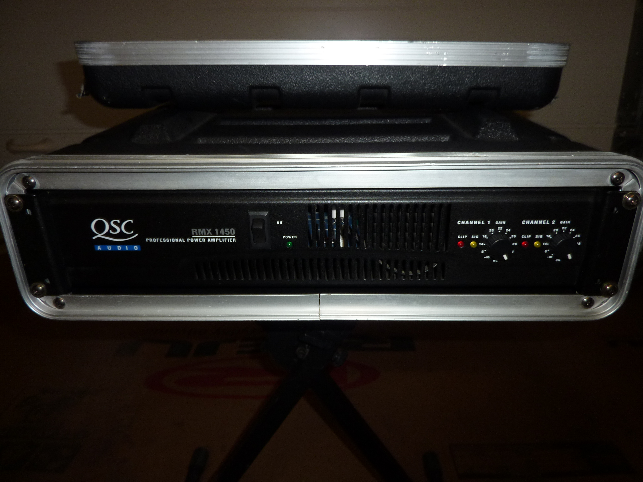 photo-qsc-rmx-1450-qsc-rmx-1450-27293-1582072-audiofanzine