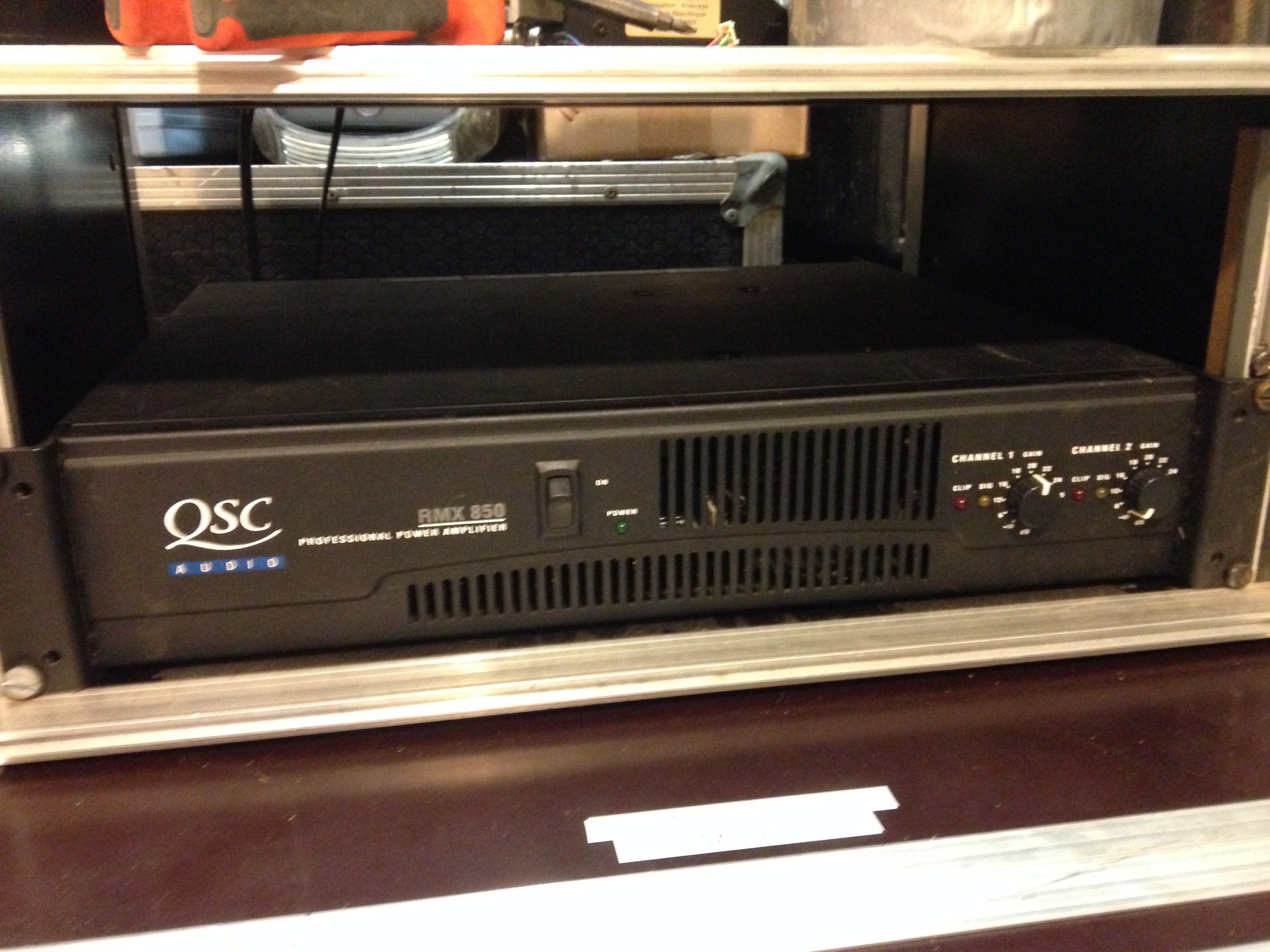 photo-qsc-rmx-850-qsc-rmx-850-32675-901825-audiofanzine