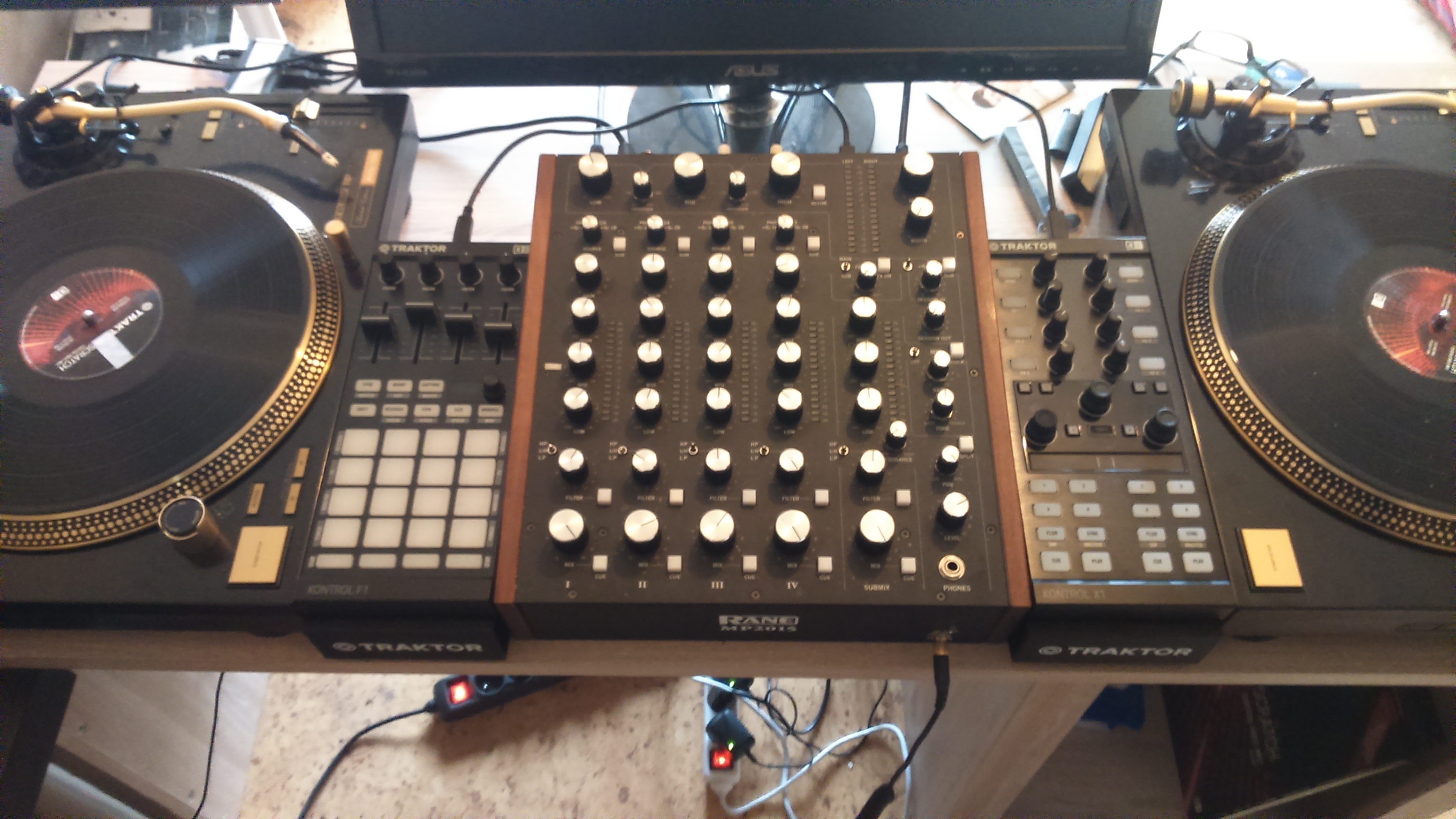 MP2015 Rane MP2015 Audiofanzine