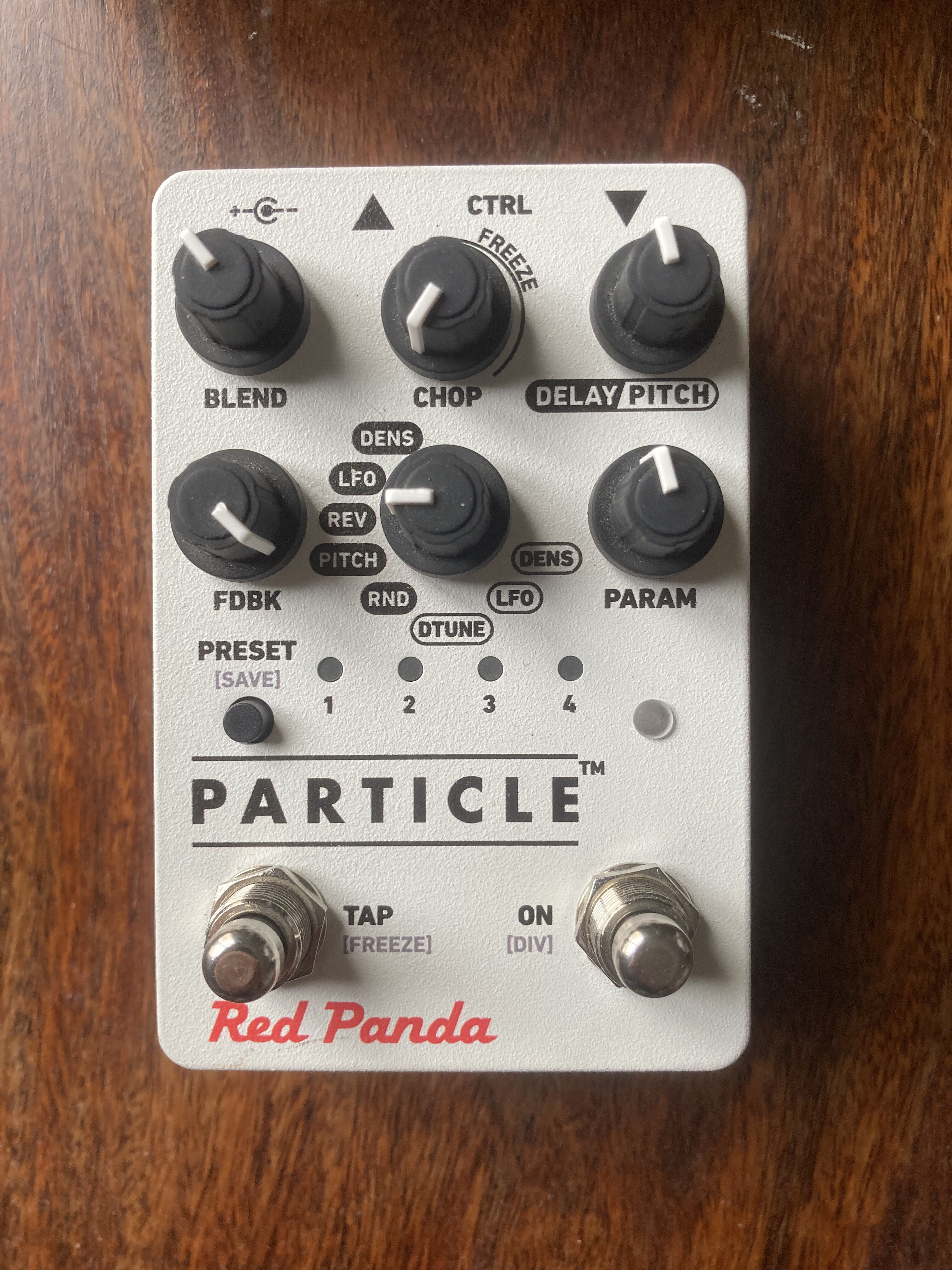 Particle 2 Red Panda Particle 2 Audiofanzine