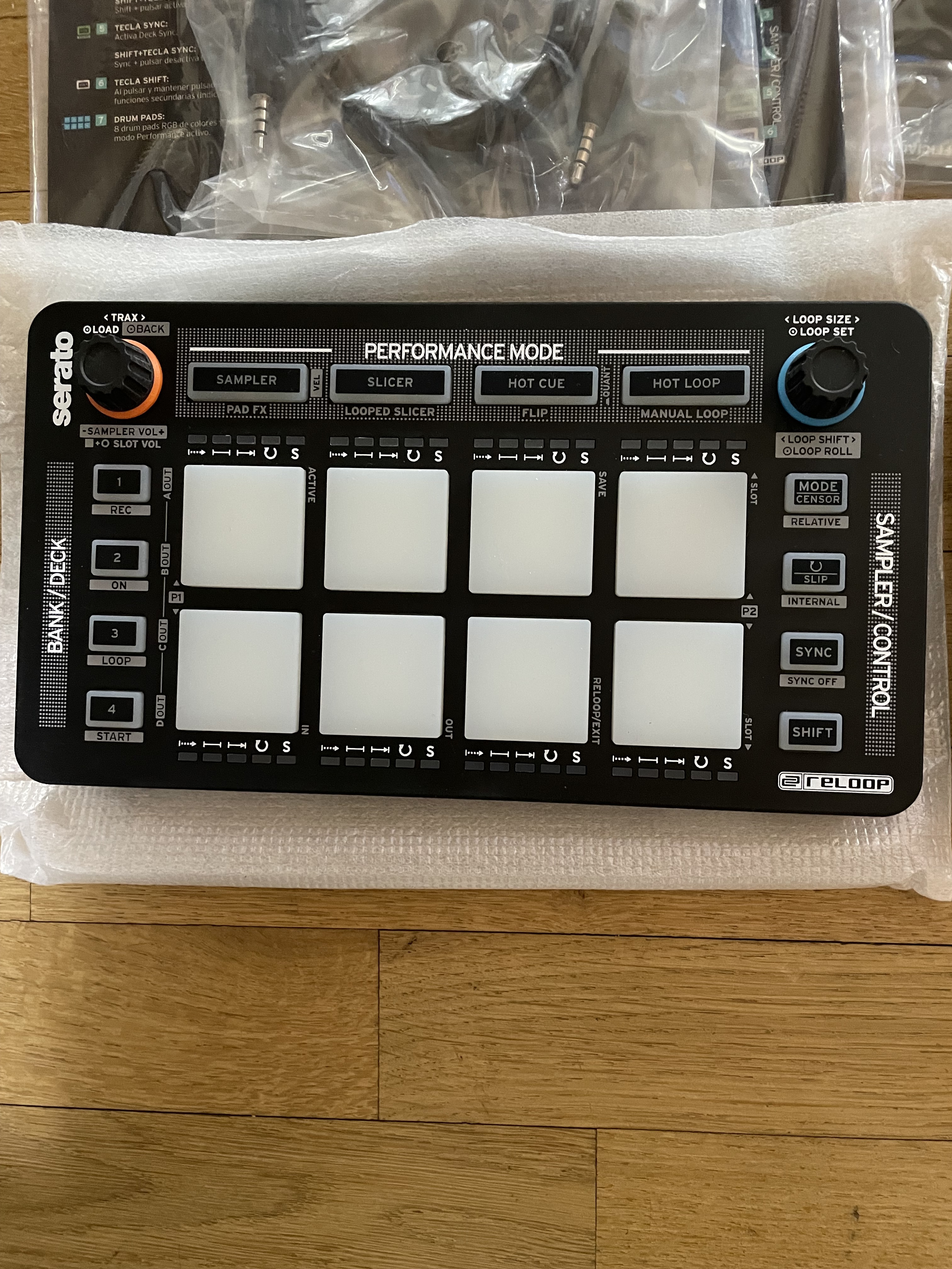 Reloop Neon USB Modular Pad Controller for Serato DJ (NEON)