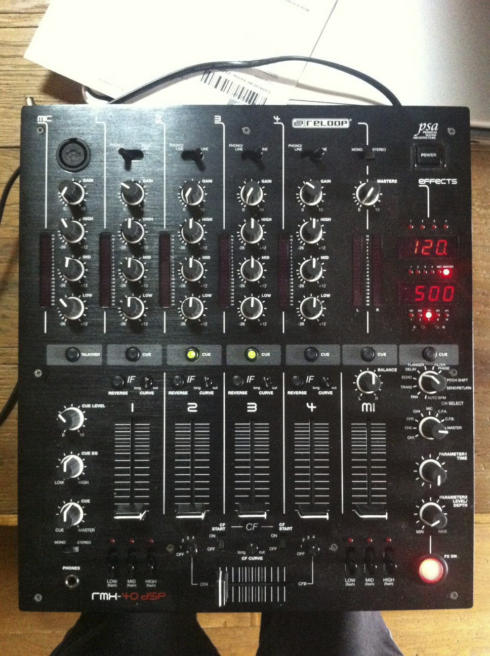 Photo Reloop RMX-40 DSP BlackFire Edition : Reloop RMX-40 DSP BlackFire ...