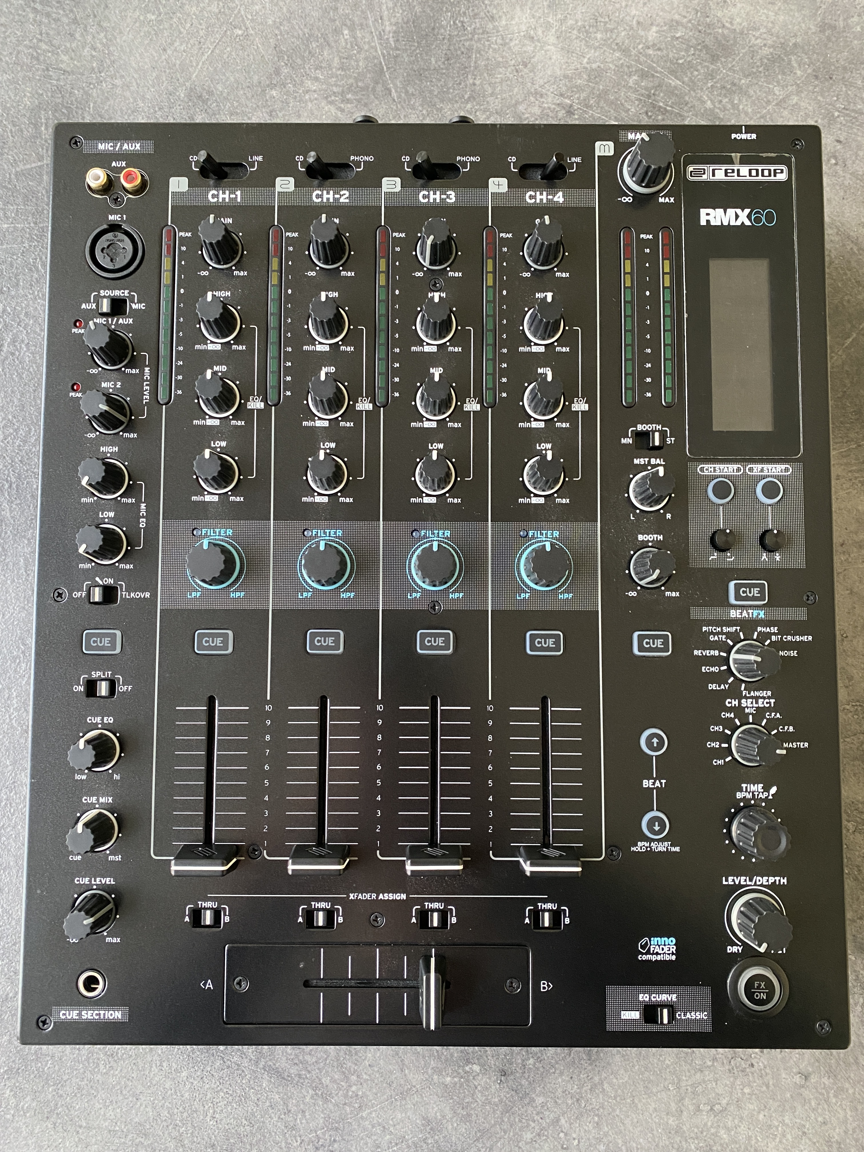 RMX-60 Digital - Reloop RMX-60 Digital - Audiofanzine RMX-60 Digital - Reloop RMX-60 Digital - Audiofanzine
