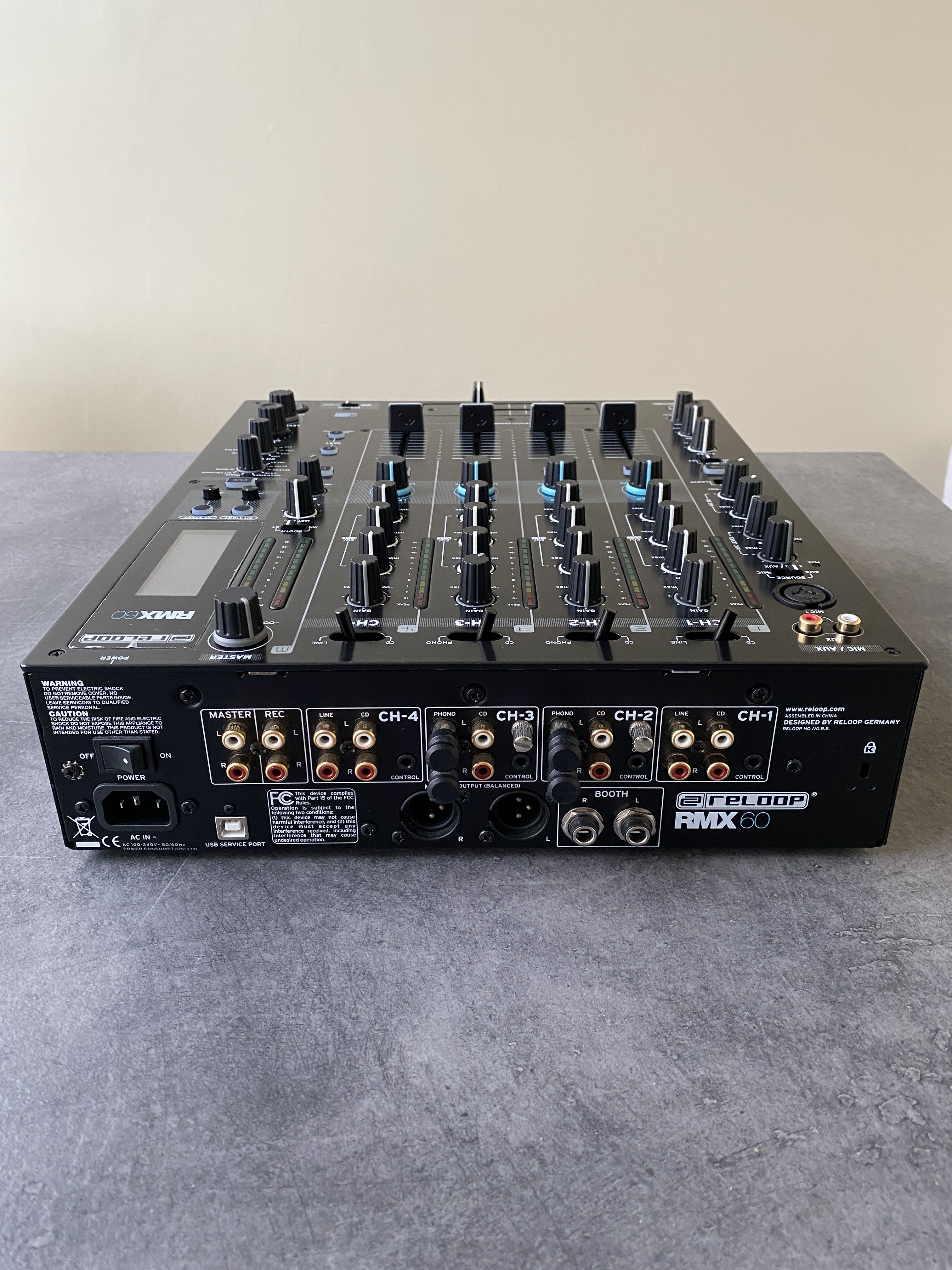 Reloop RMX-60 Digital – United States
