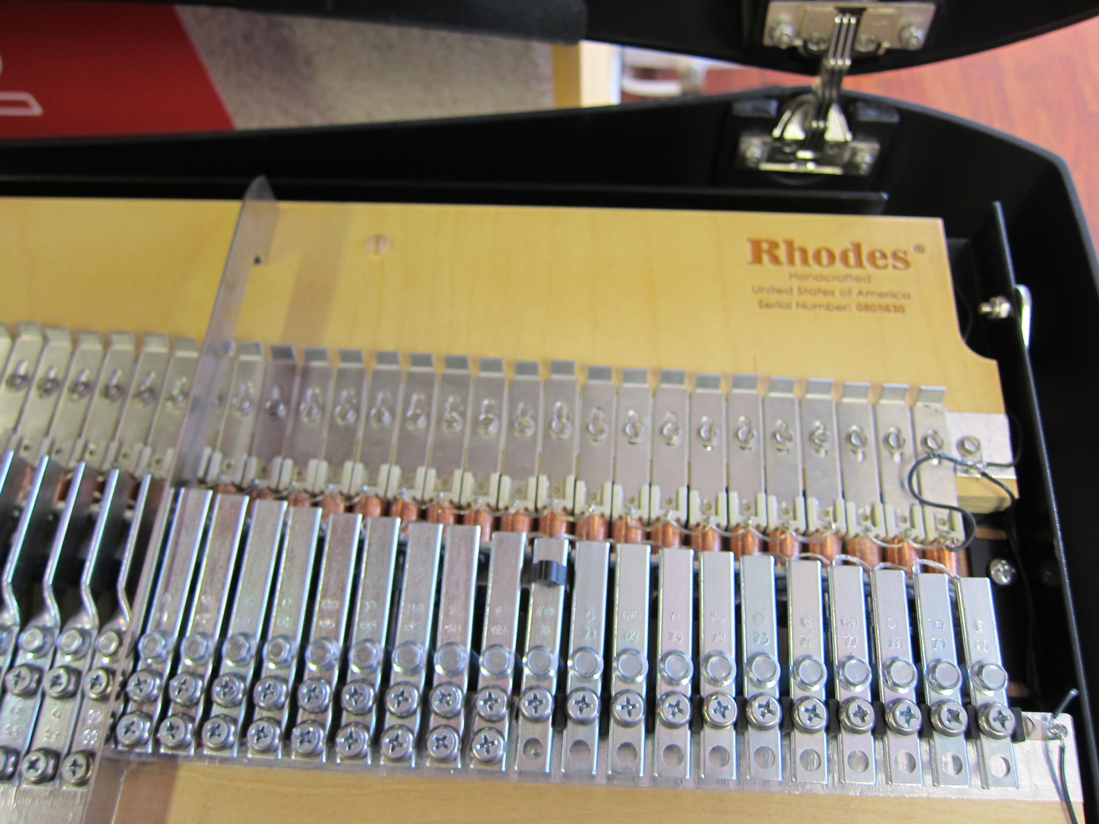 Photo Rhodes Mark 7 73 Rhodes Touch Rhodes Mark 7 73 Rhodes Touch