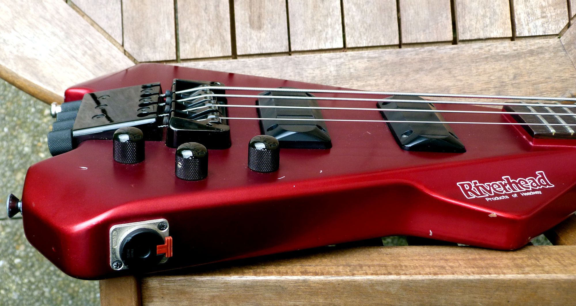 Riverhead Unicorn RUB1100 Custom Bass image (821235) Audiofanzine