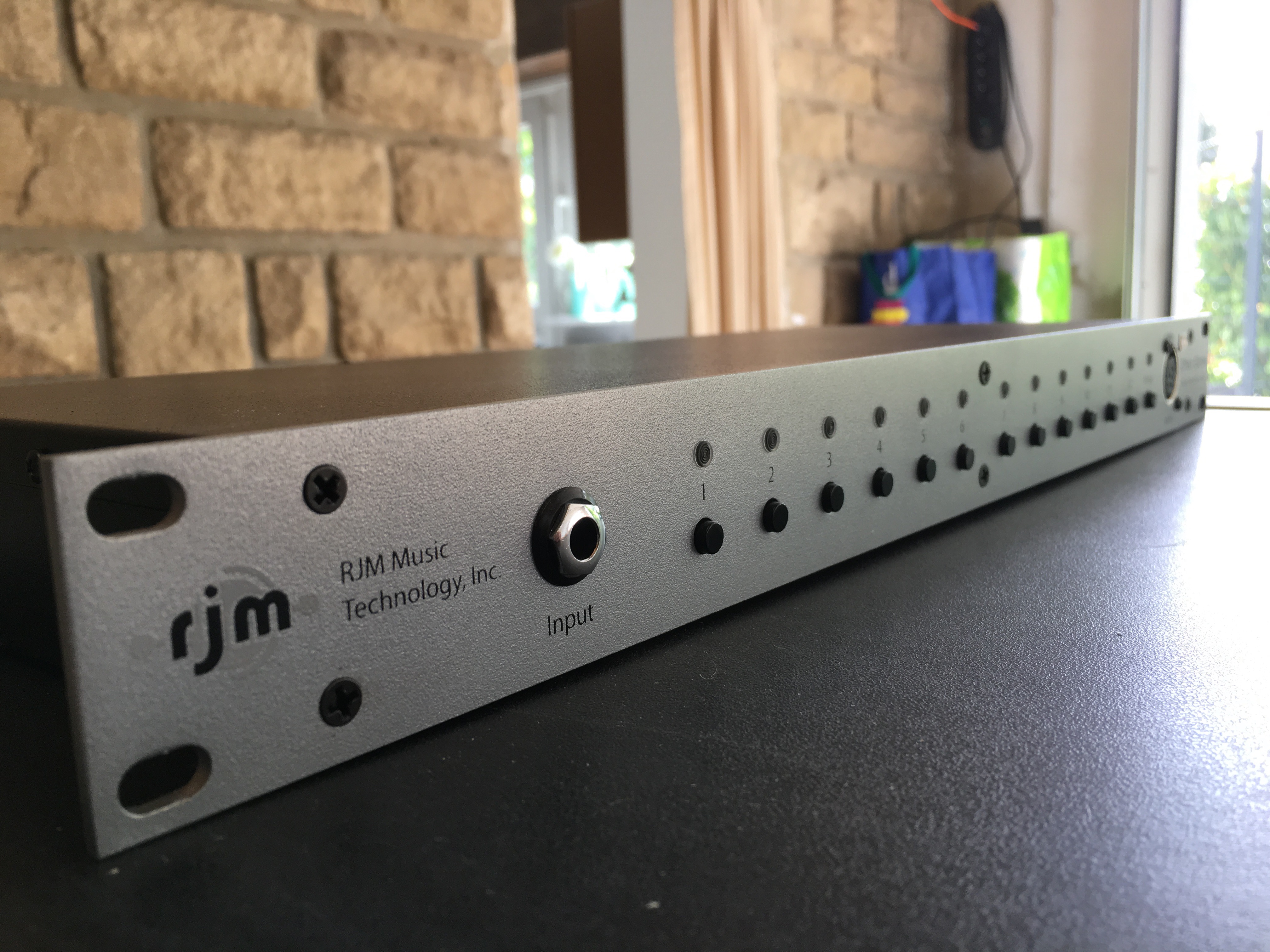 Photo Rjm Music Technologies MasterMind Midi Foot Controller Rjm Music Technologies Effect