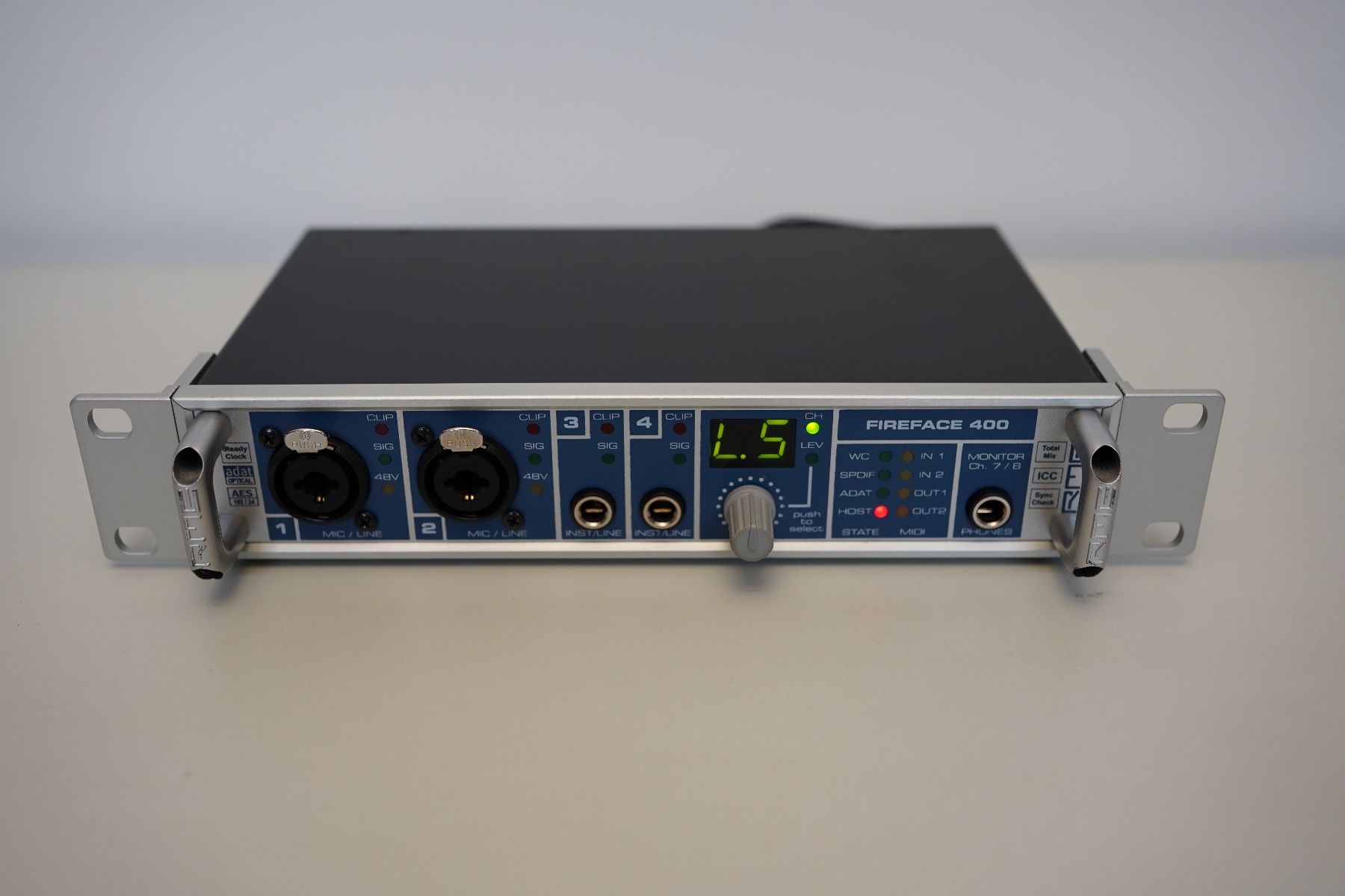 Fireface 400 - RME Audio Fireface 400 - Audiofanzine