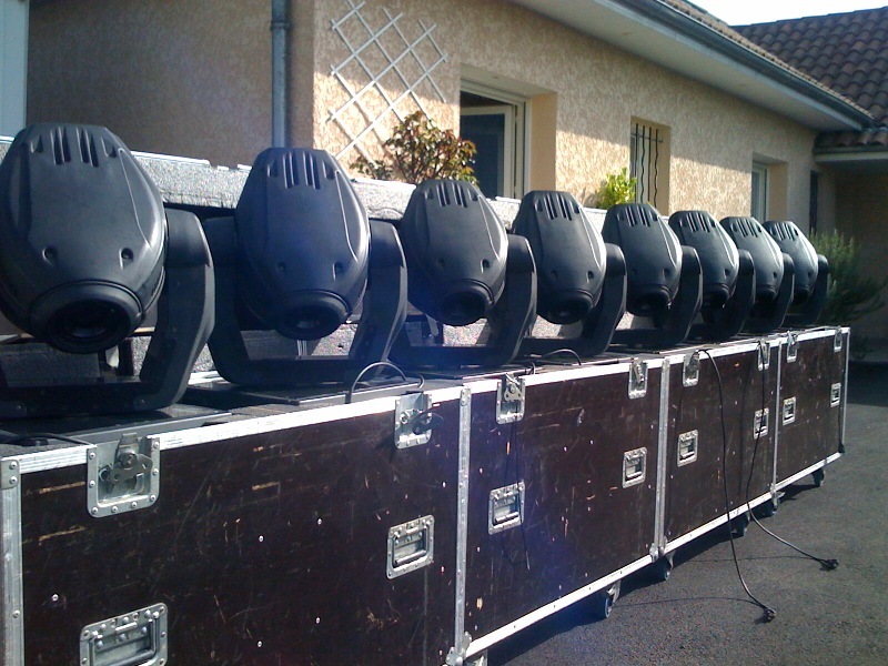 Robe Lighting ColorSpot 575 AT image (71476) Audiofanzine