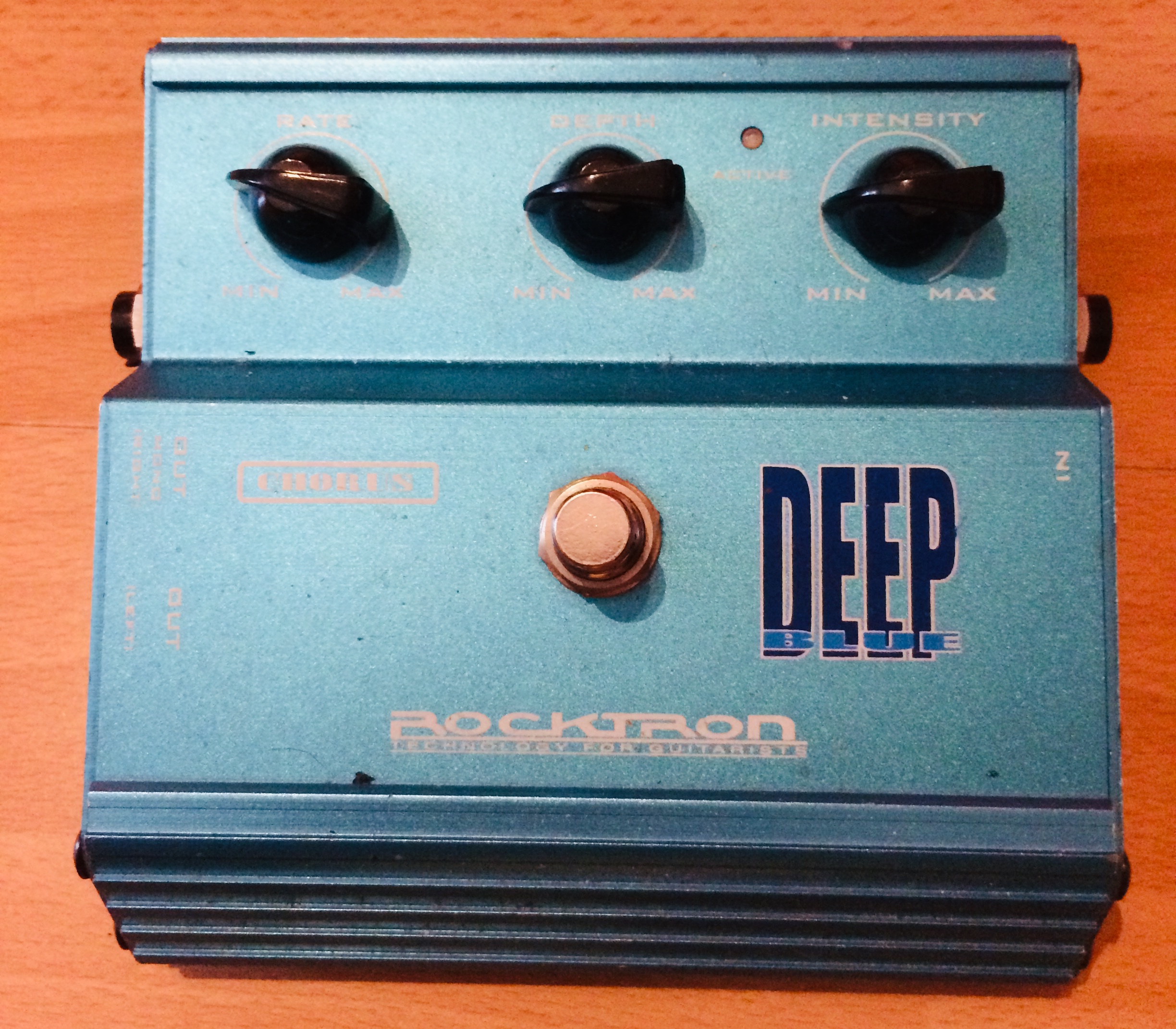 Deep Blue Chorus - Rocktron Deep Blue Chorus - Audiofanzine
