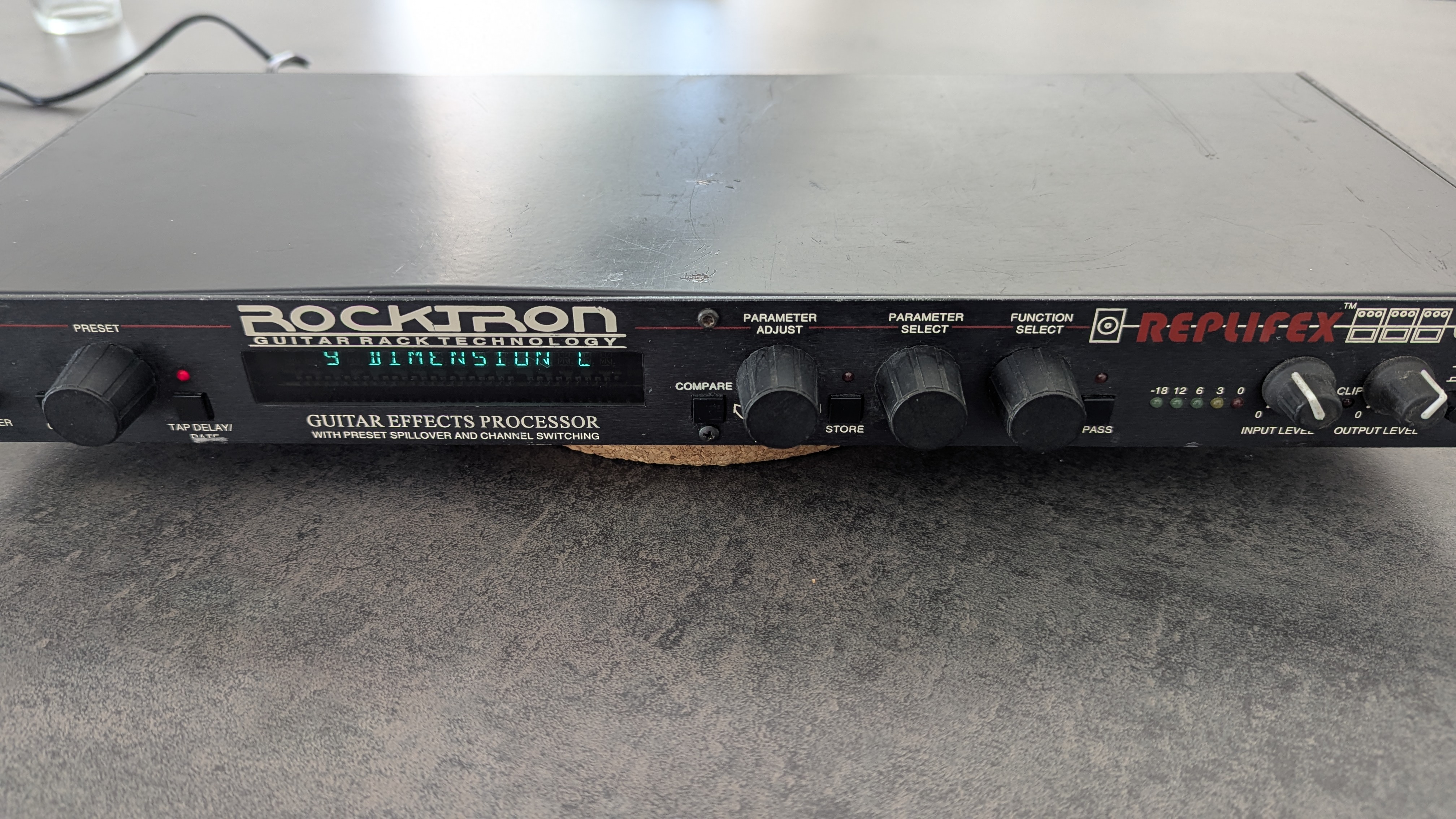 ROCKTRON / REPLIFEX