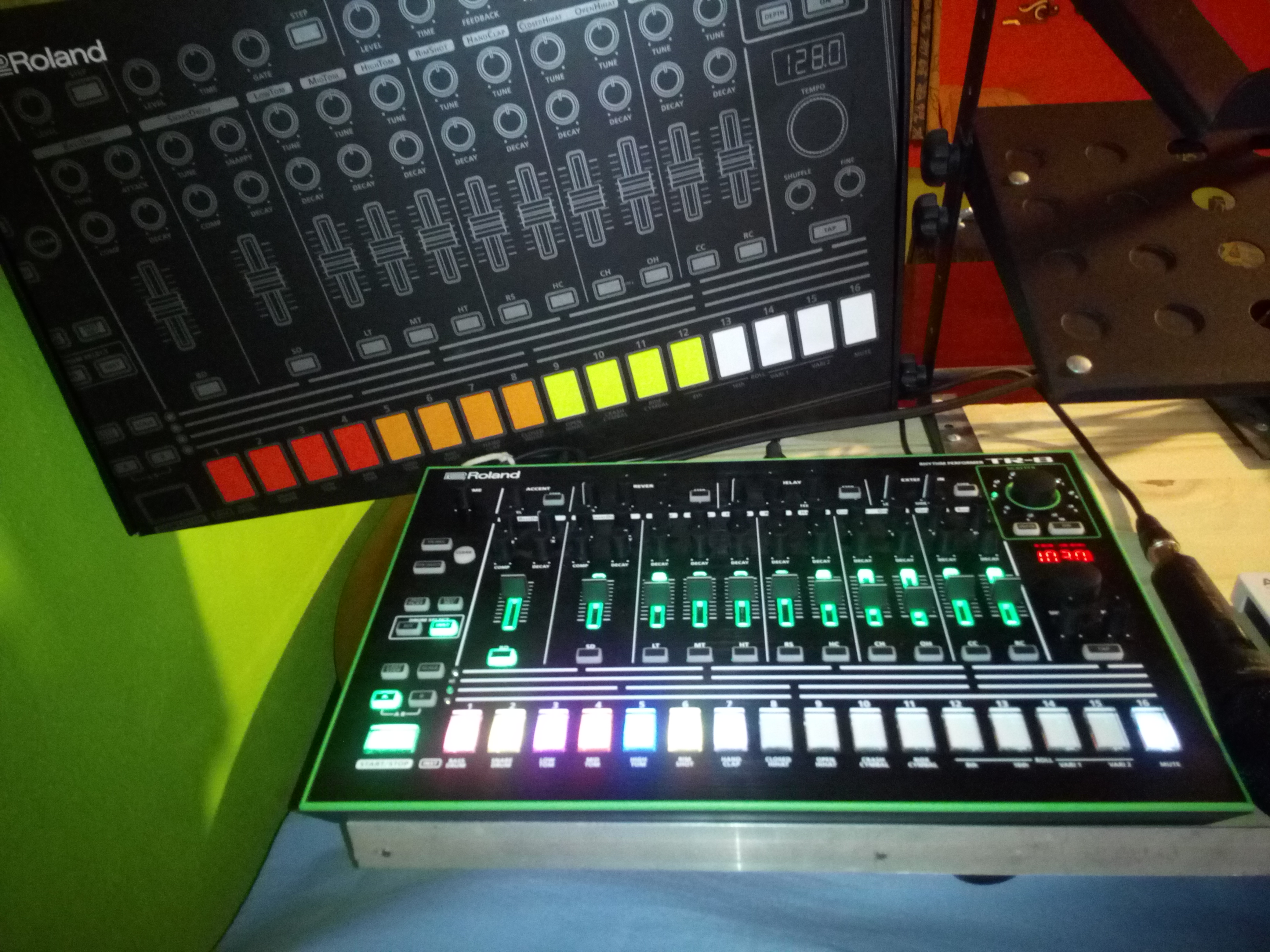 AIRA series TR-8 Roland ジャンク扱です-