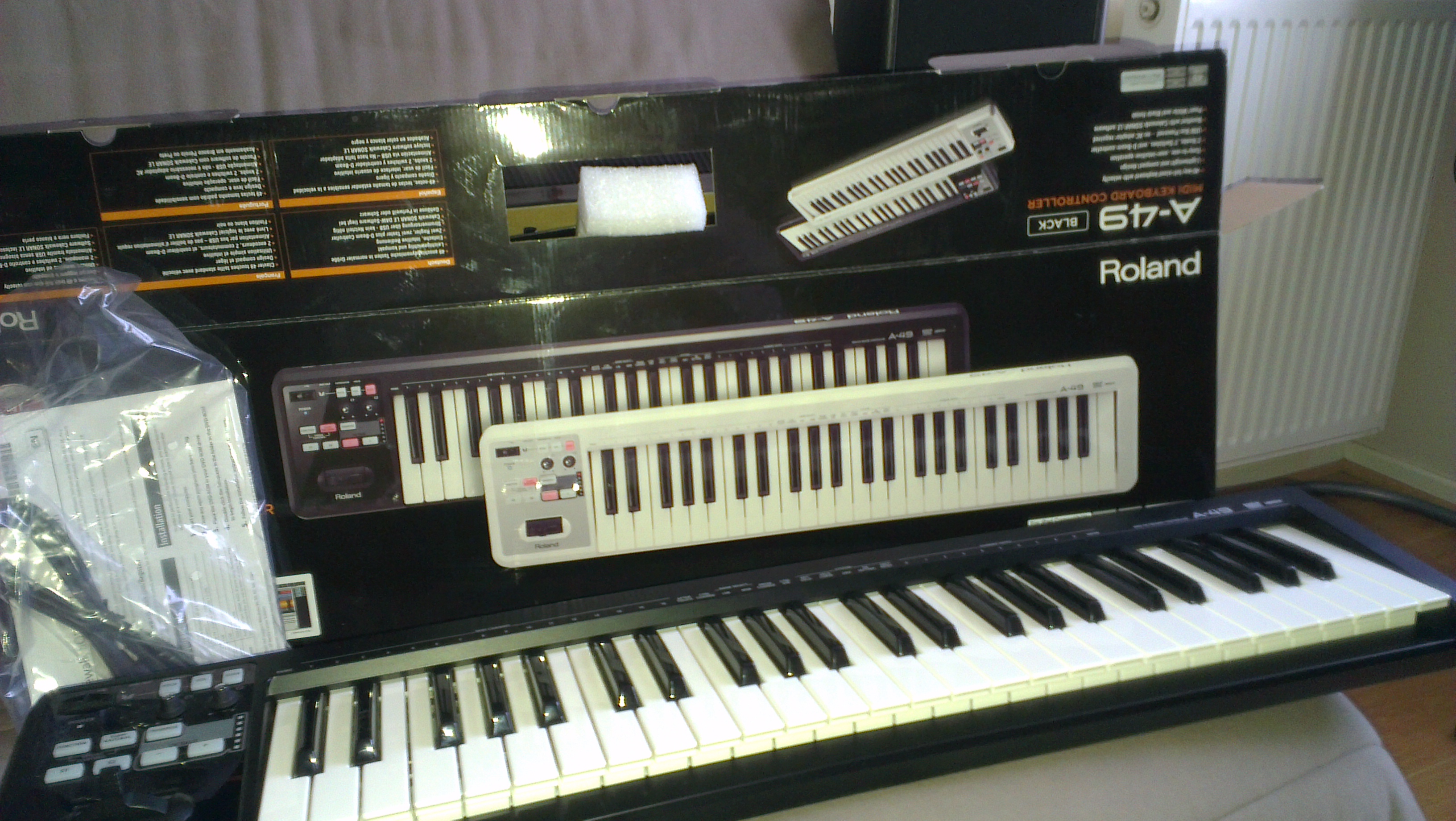 Photo Roland A49 Roland A49BK (703559) Audiofanzine